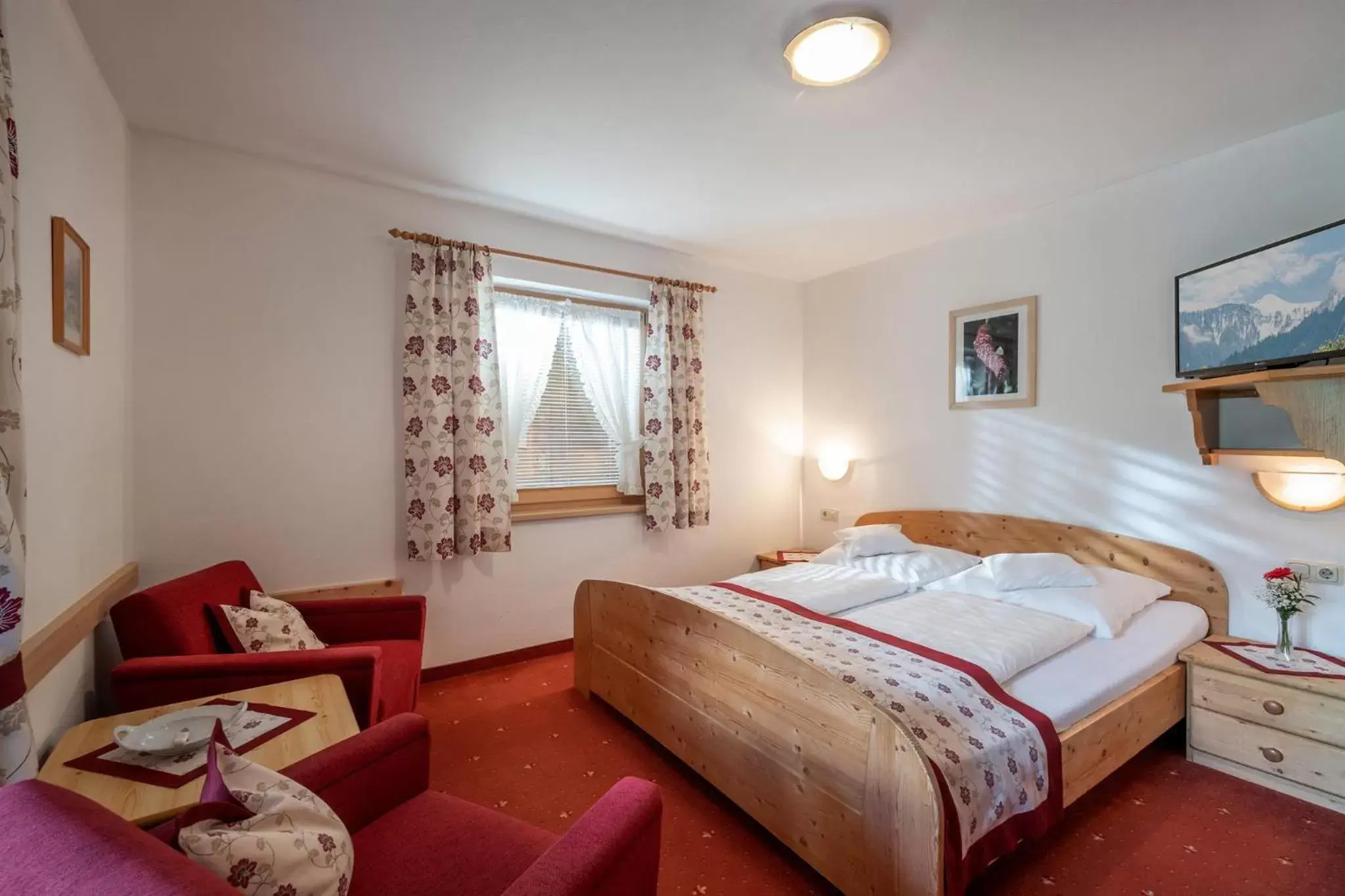 Double Room with Balcony - single occupancy in Gästeheim Auwitsch Double Room with Balcony - single occupancy in Gästeheim Auwitsch