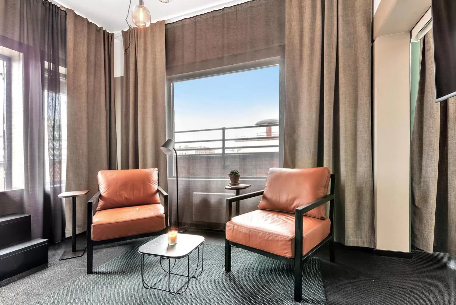 Seating area in Forenom Aparthotel Oslo