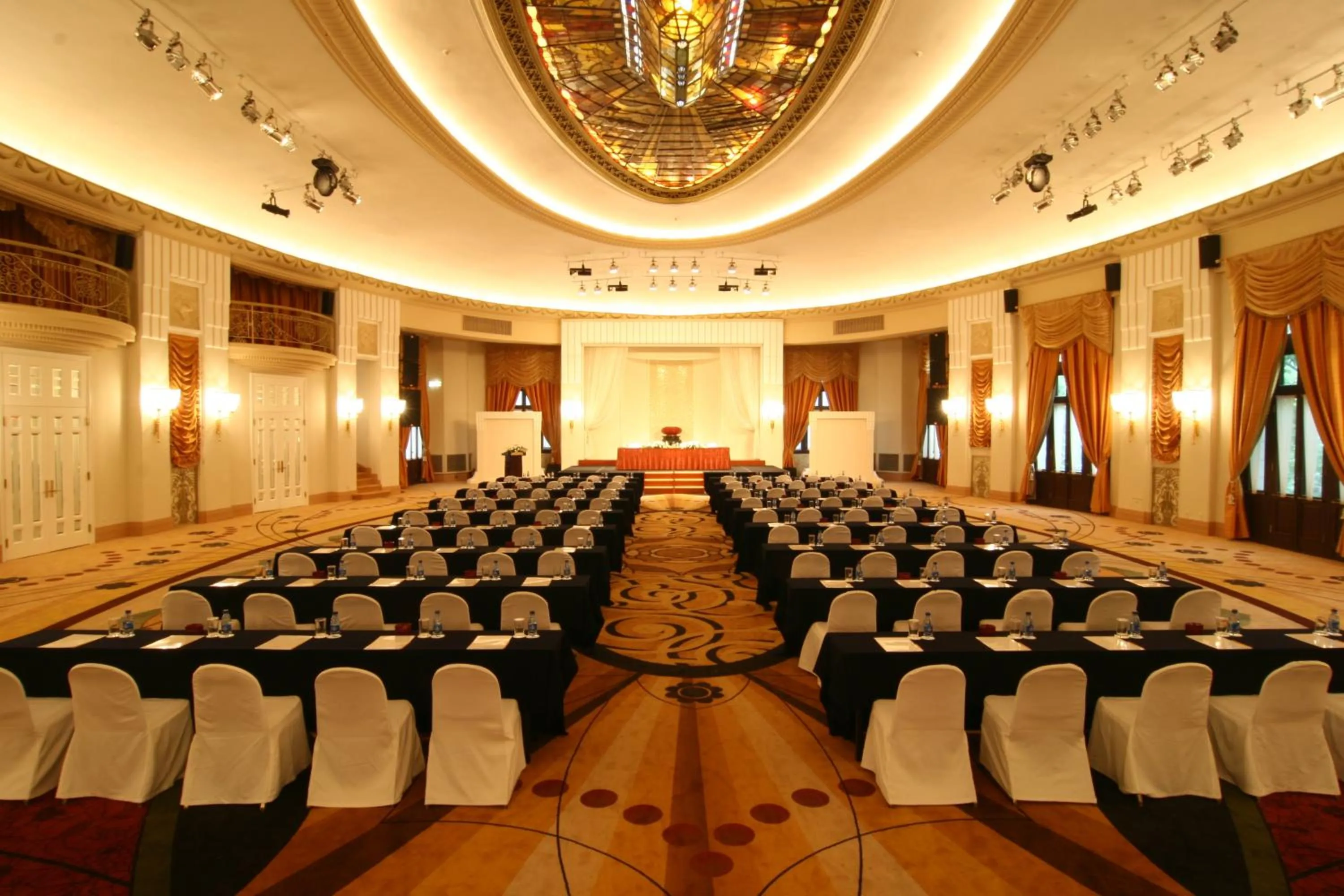 Business facilities in Okura Garden Hotel Shanghai