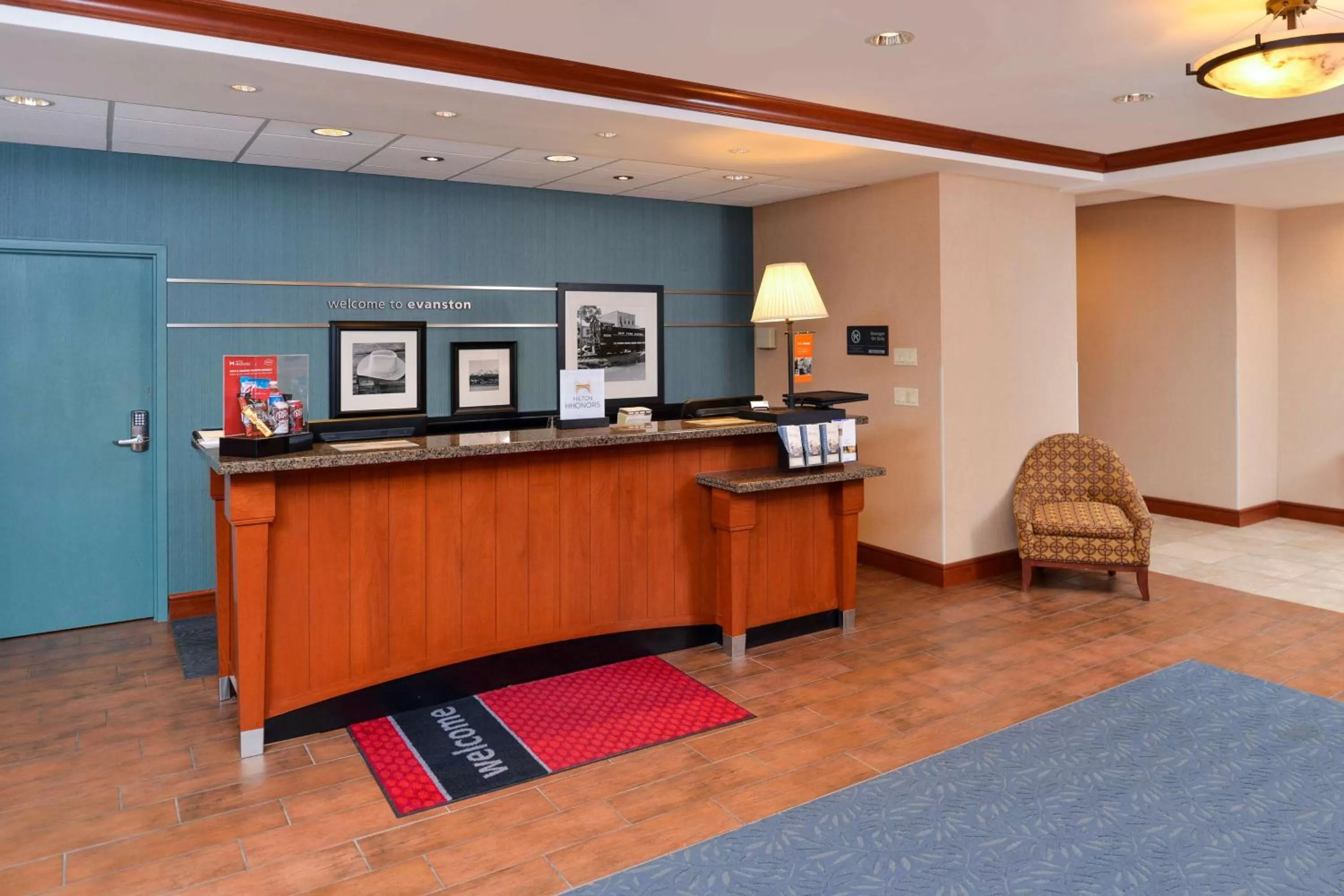 Lobby or reception in Hampton Inn Evanston