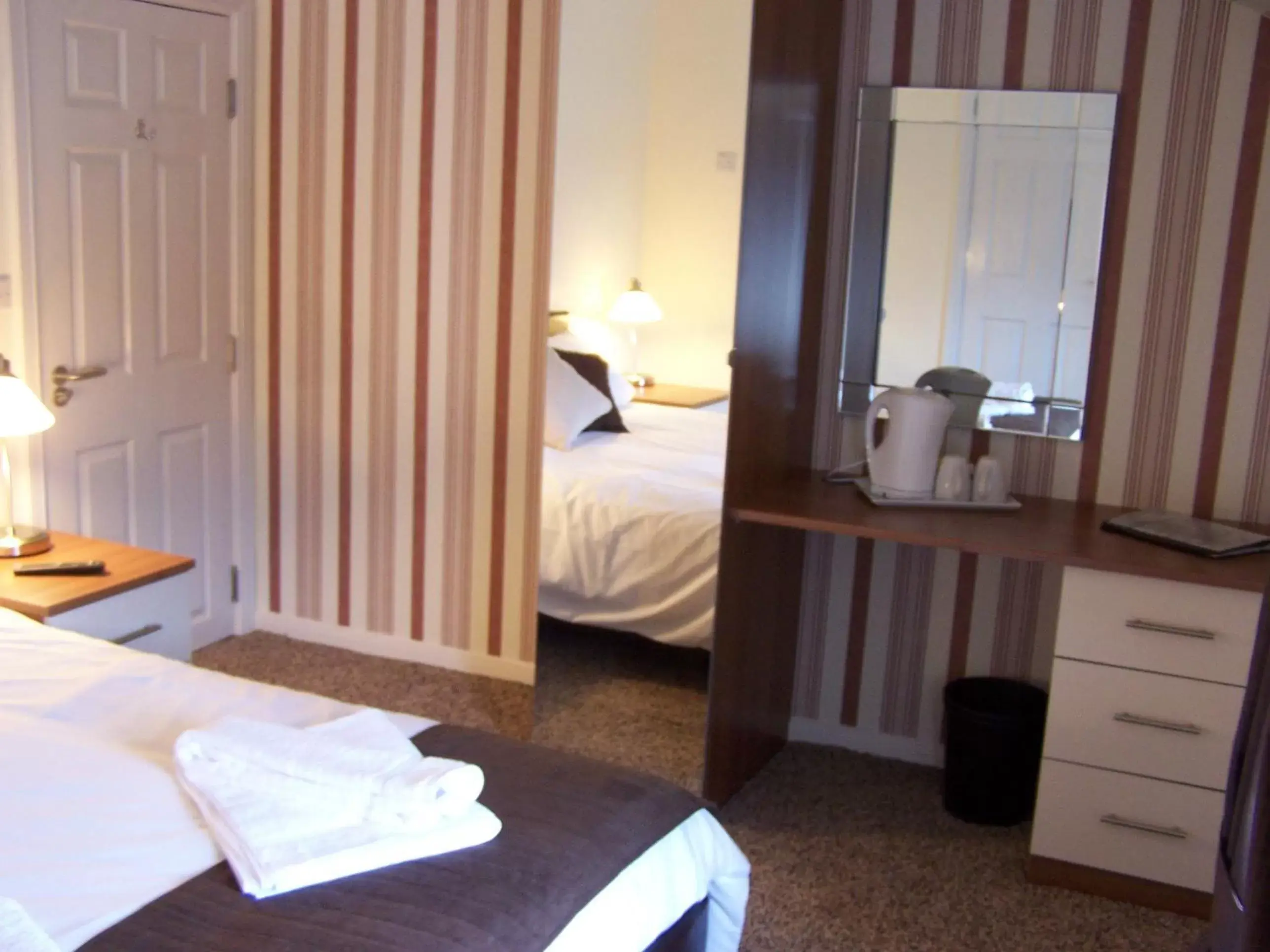 King Room in The White Swan King Room in The White Swan