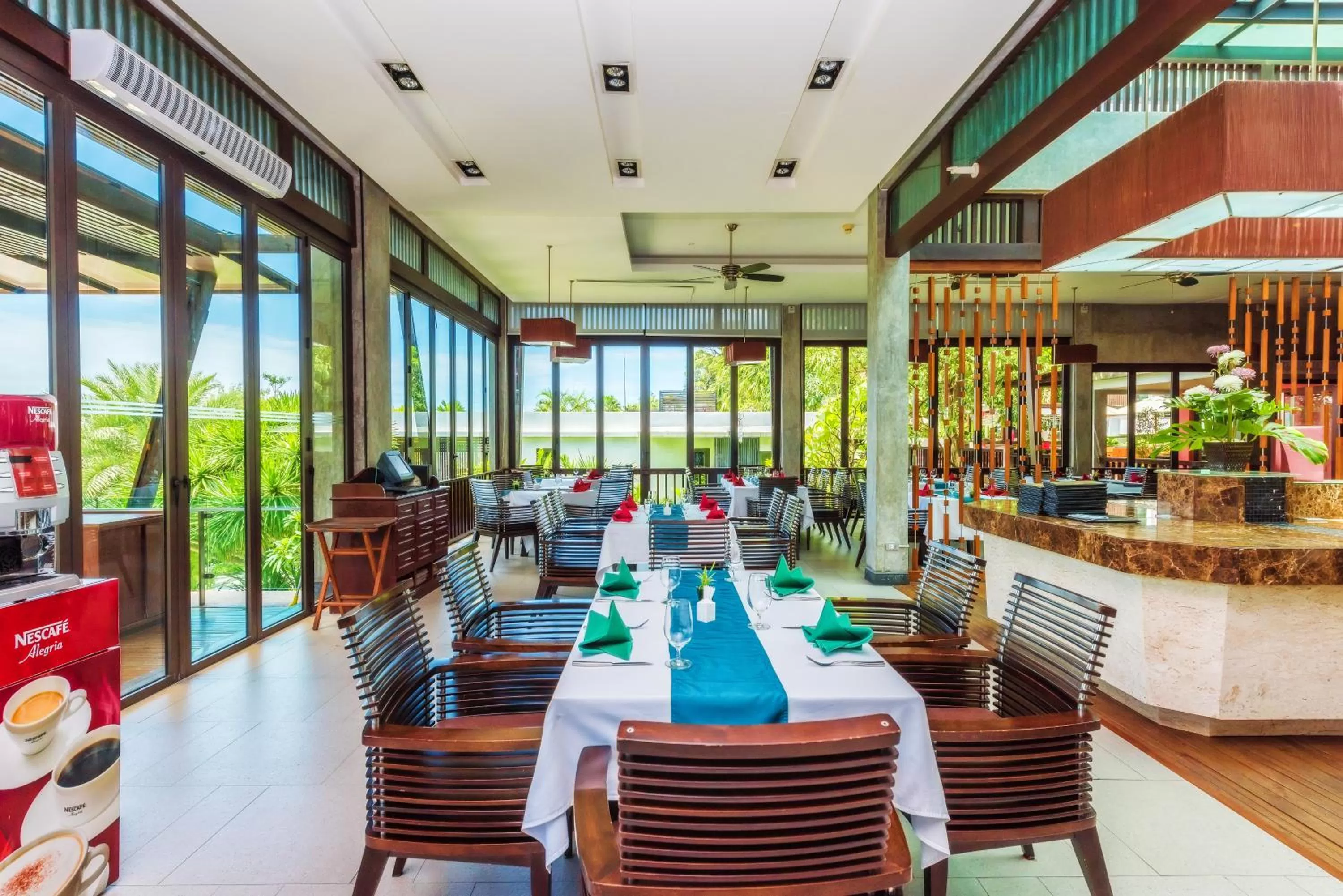 Restaurant/places to eat in Wyndham Sea Pearl Resort, Phuket