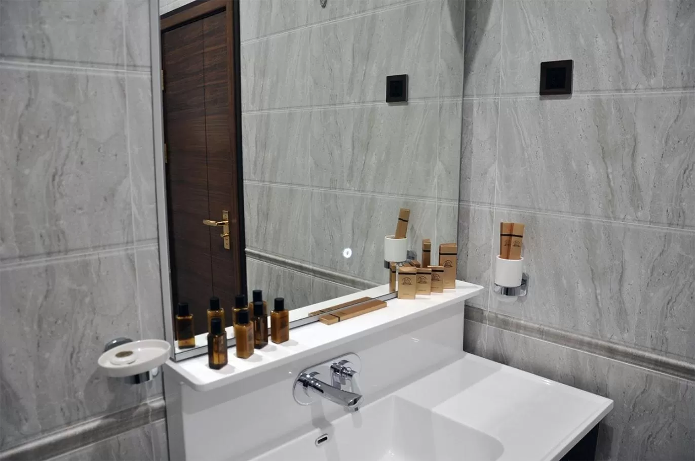 Parliament Palace Hotel