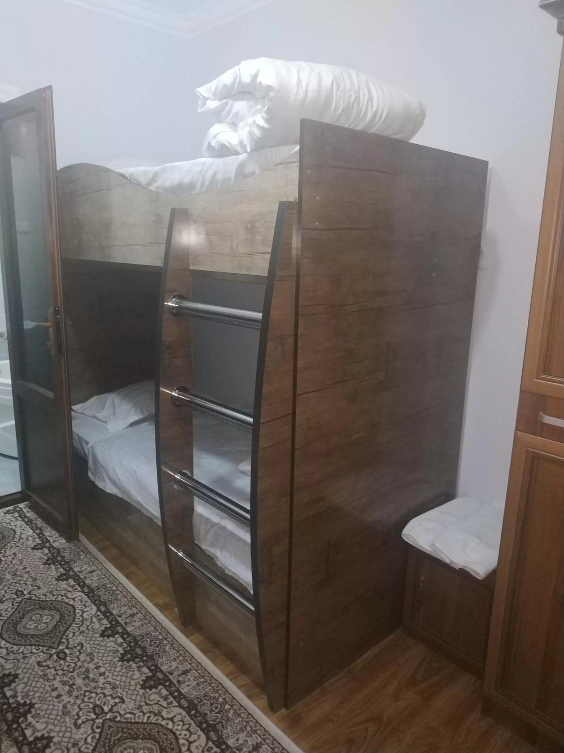 Bunk Bed in Tilyakori Hotel