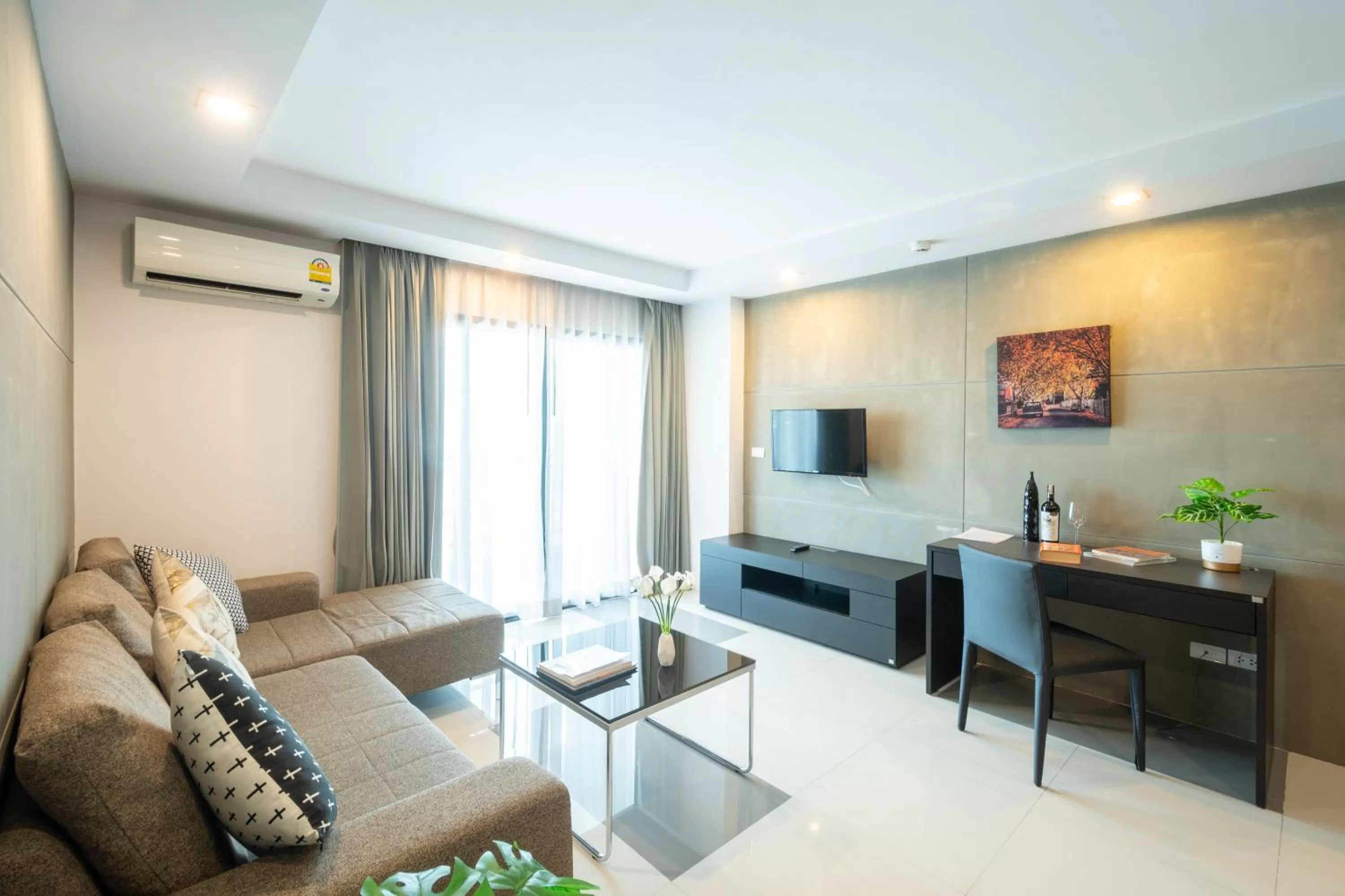 Communal lounge/ TV room in We Grand Ever 9