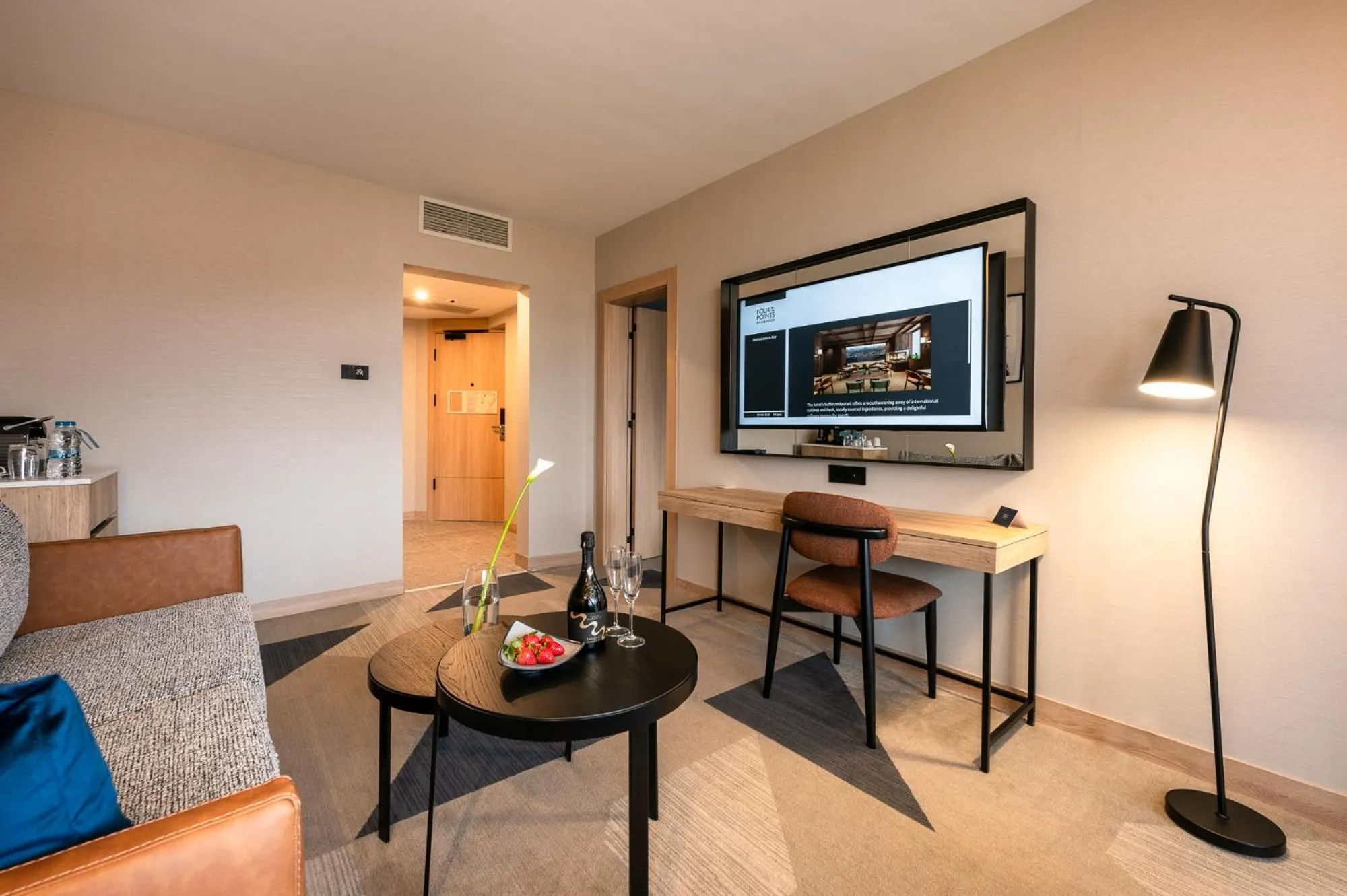 TV and multimedia, TV/Entertainment Center in Strazhite Hotel - Half Board