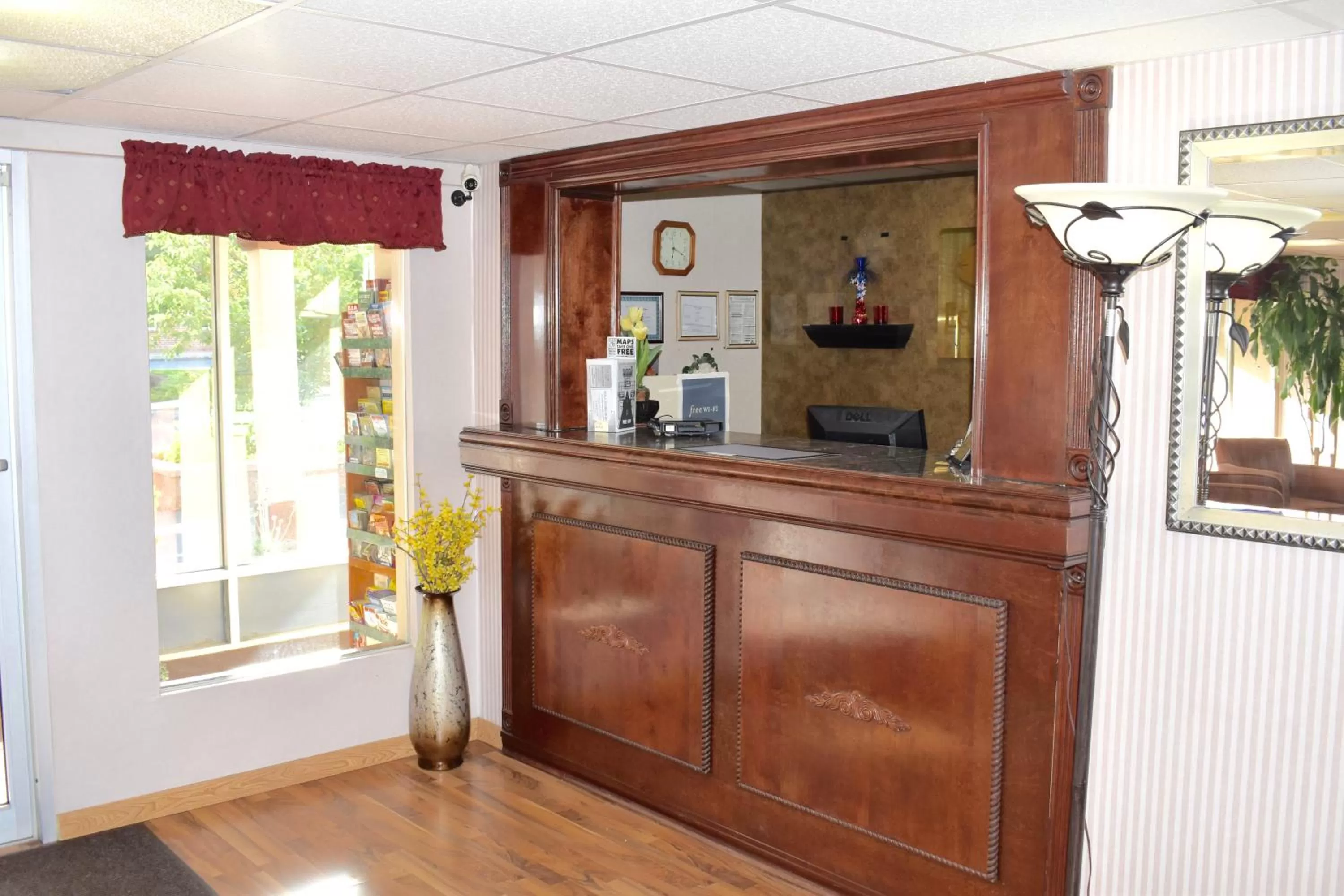 Lobby or reception, Lobby/Reception in Bridge Views Inn Stroudsburg