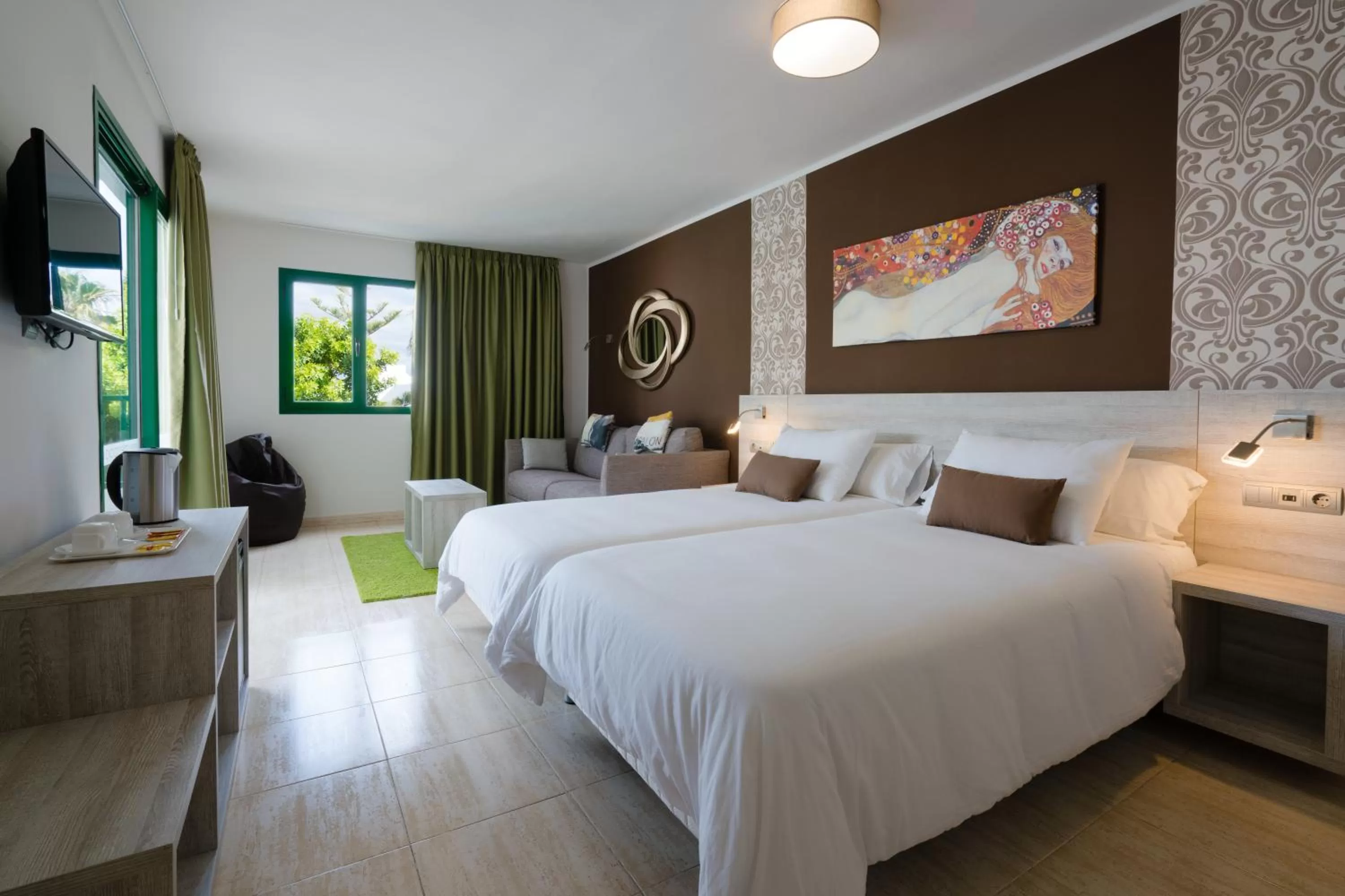 Suite in Apartamentos Galeon Playa