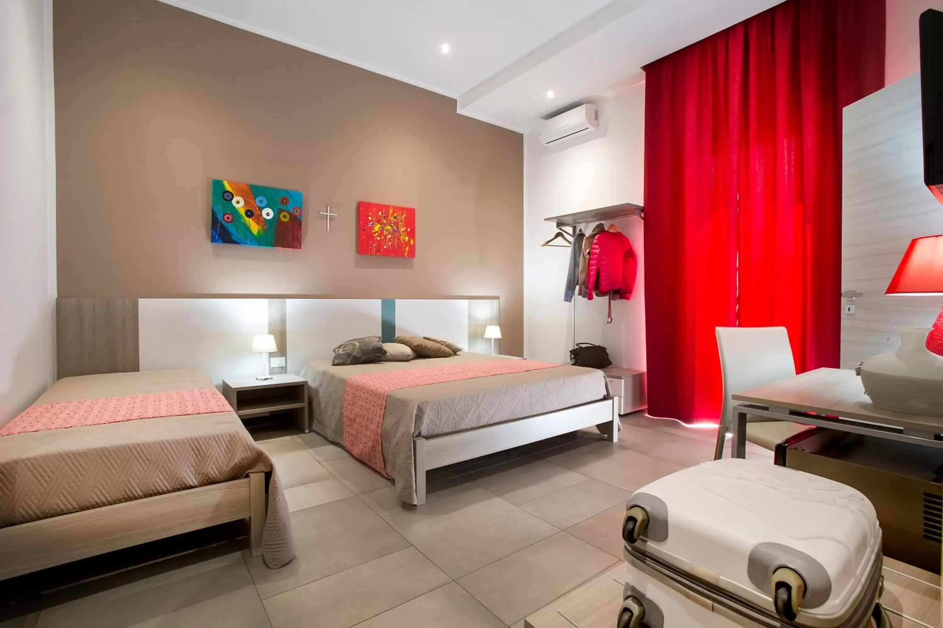 Triple Room in La Rocca Scavata Triple Room in La Rocca Scavata