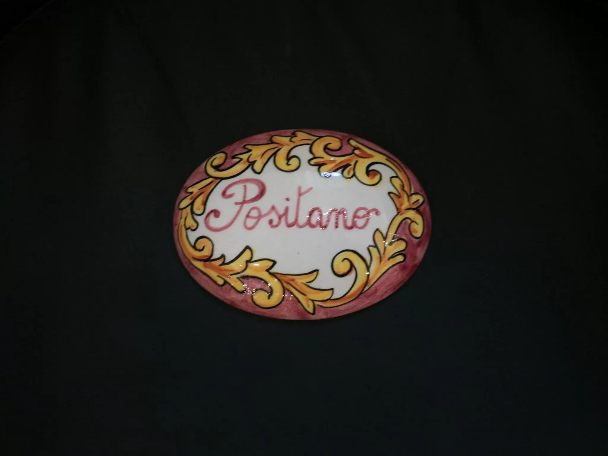 Decorative detail in Terrazza Partenopea