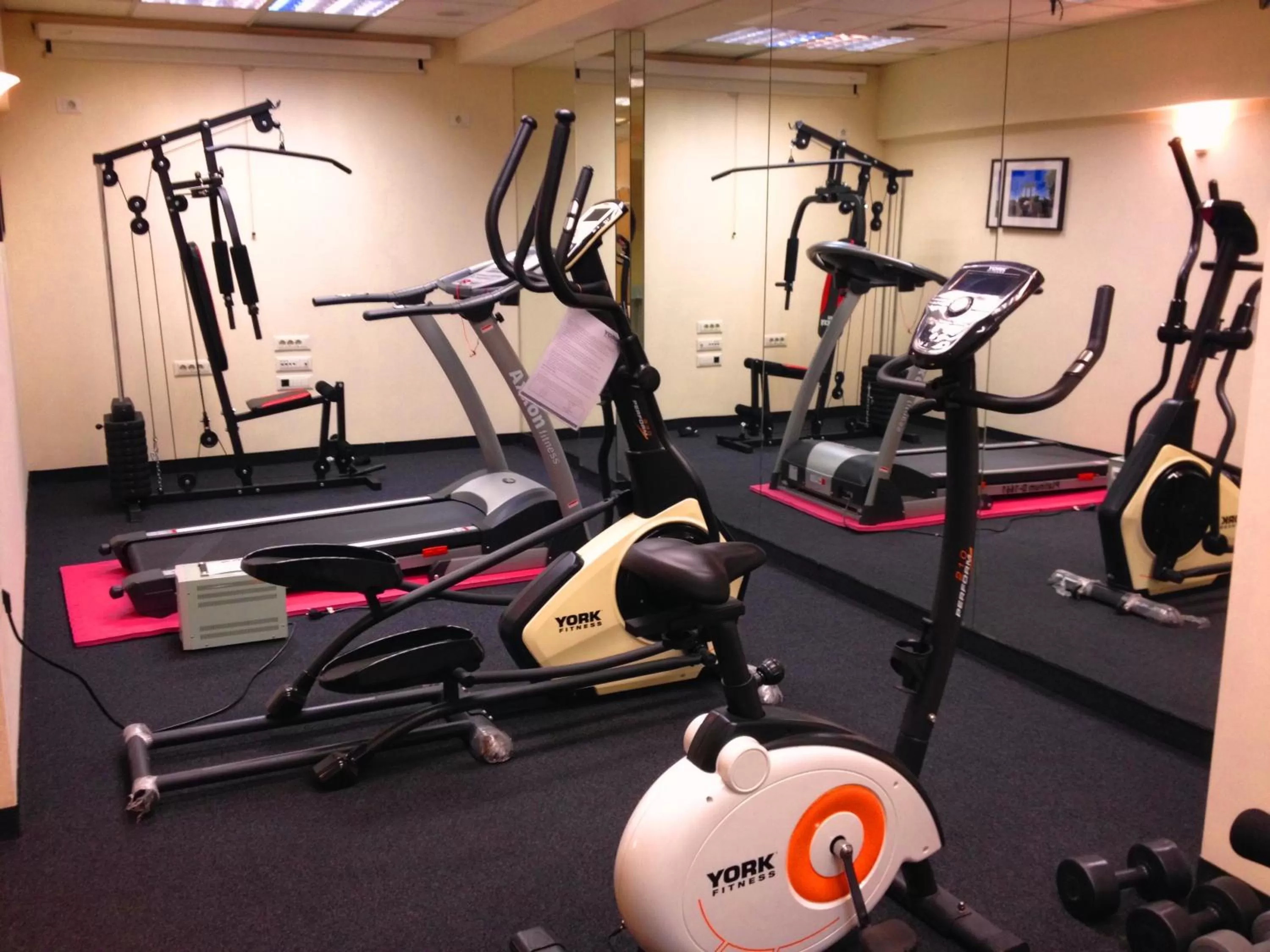 Fitness centre/facilities in Polis Grand Hotel