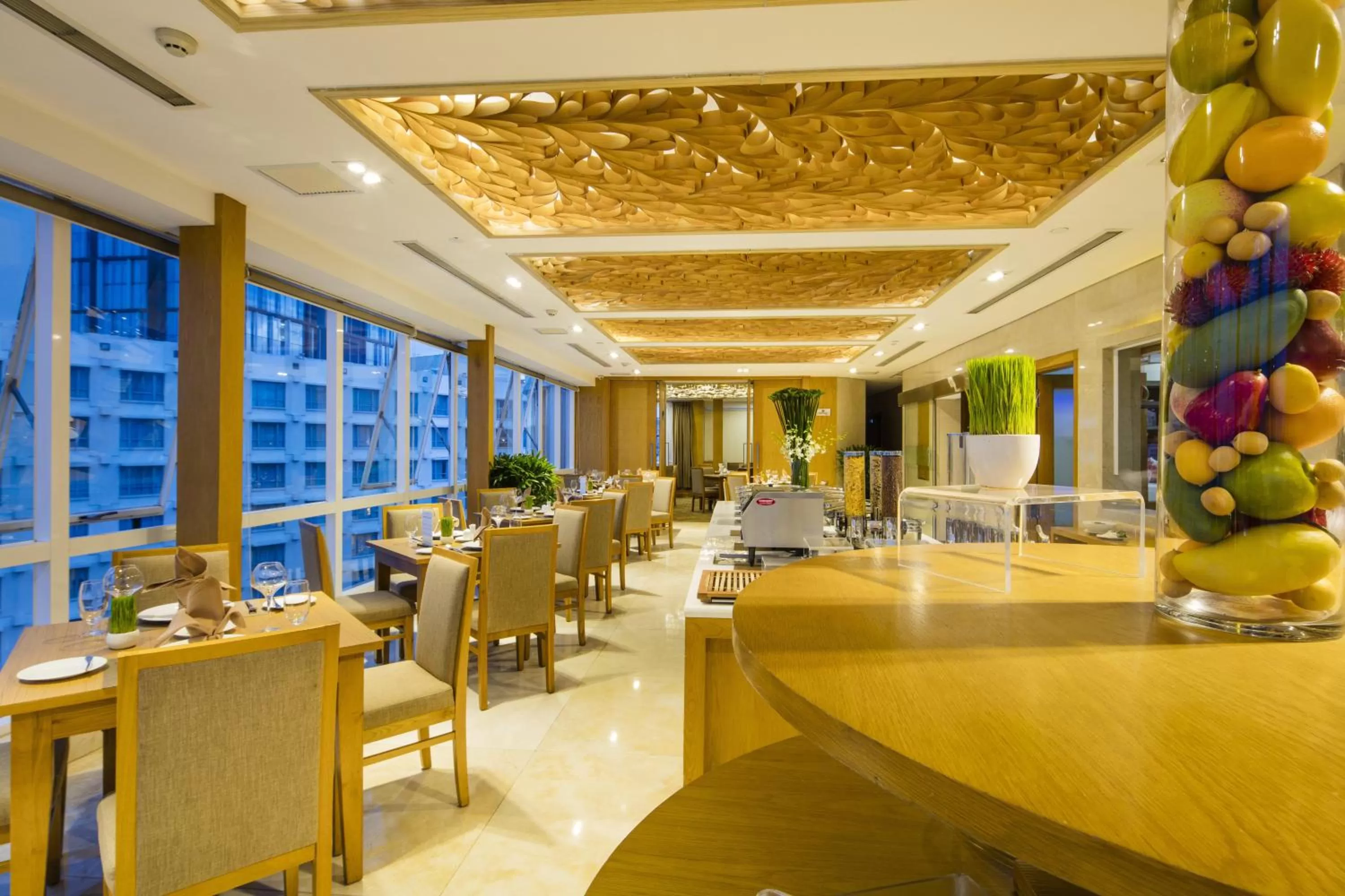 Restaurant/places to eat in Paradise Saigon Boutique Hotel & Spa