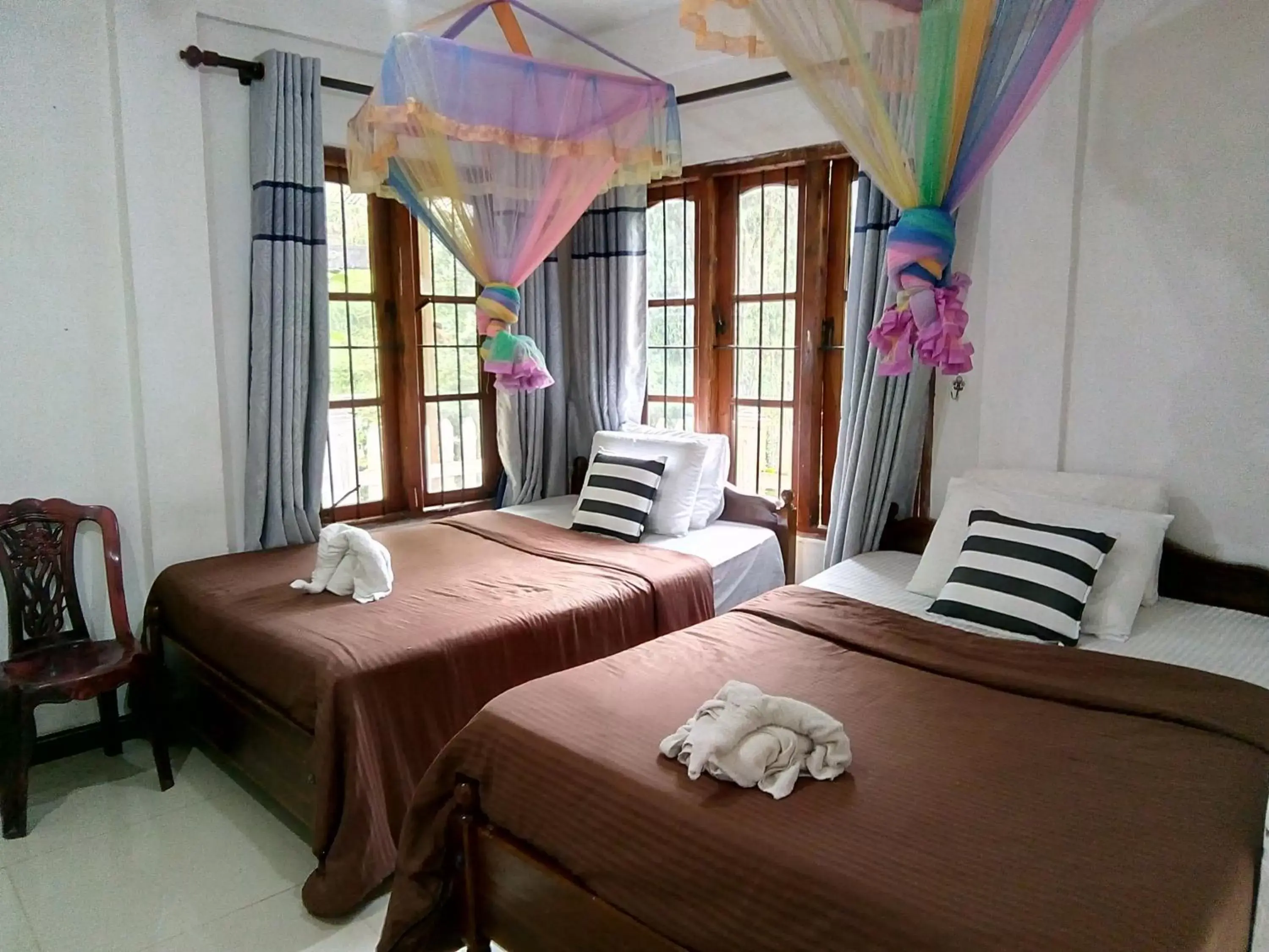 Quadruple Room with Balcony - single occupancy in Rock View Rest Hatton Quadruple Room with Balcony - single occupancy in Rock View Rest Hatton