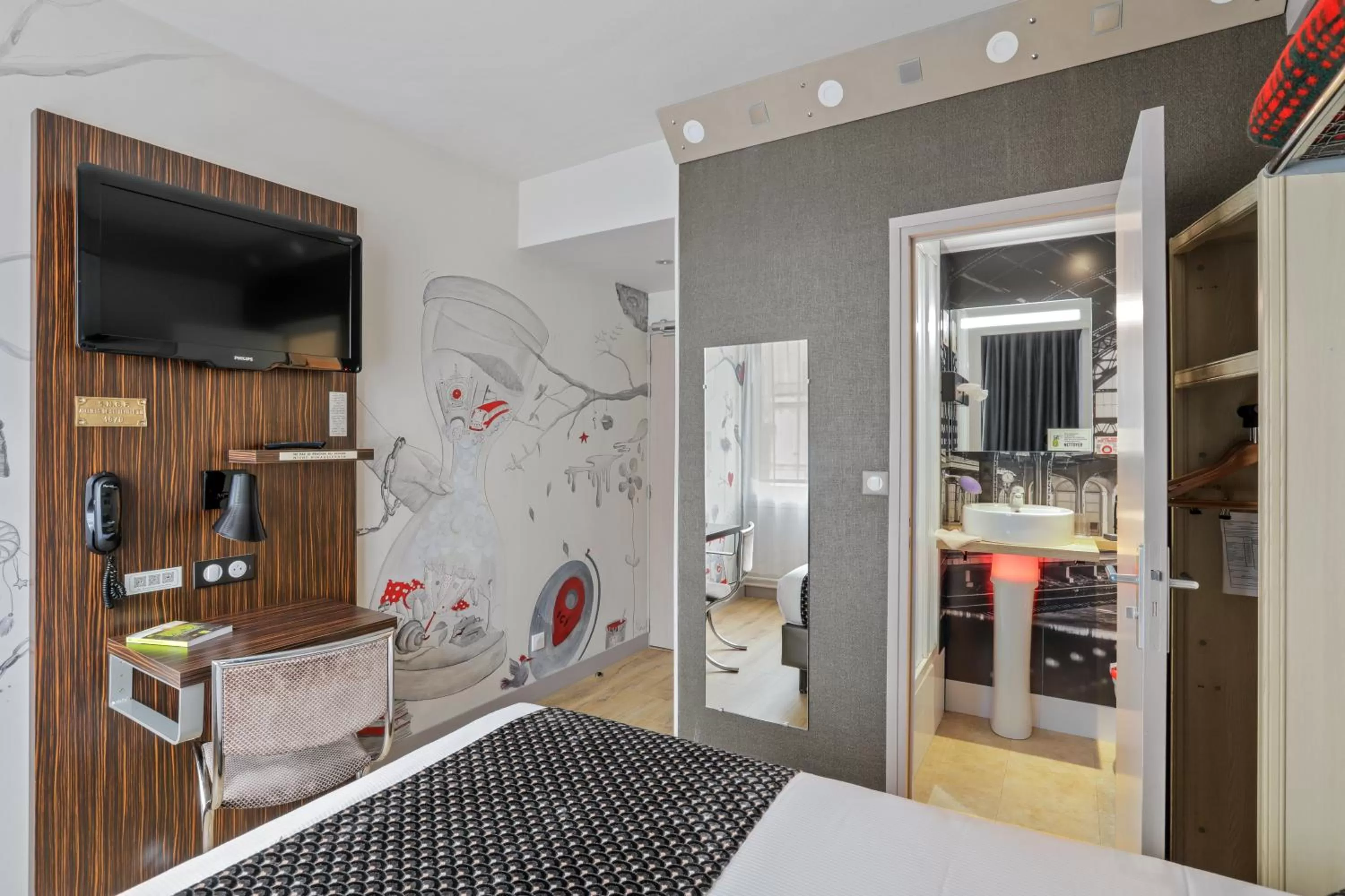 Photo of the whole room in Urban Style hotel de l'Europe