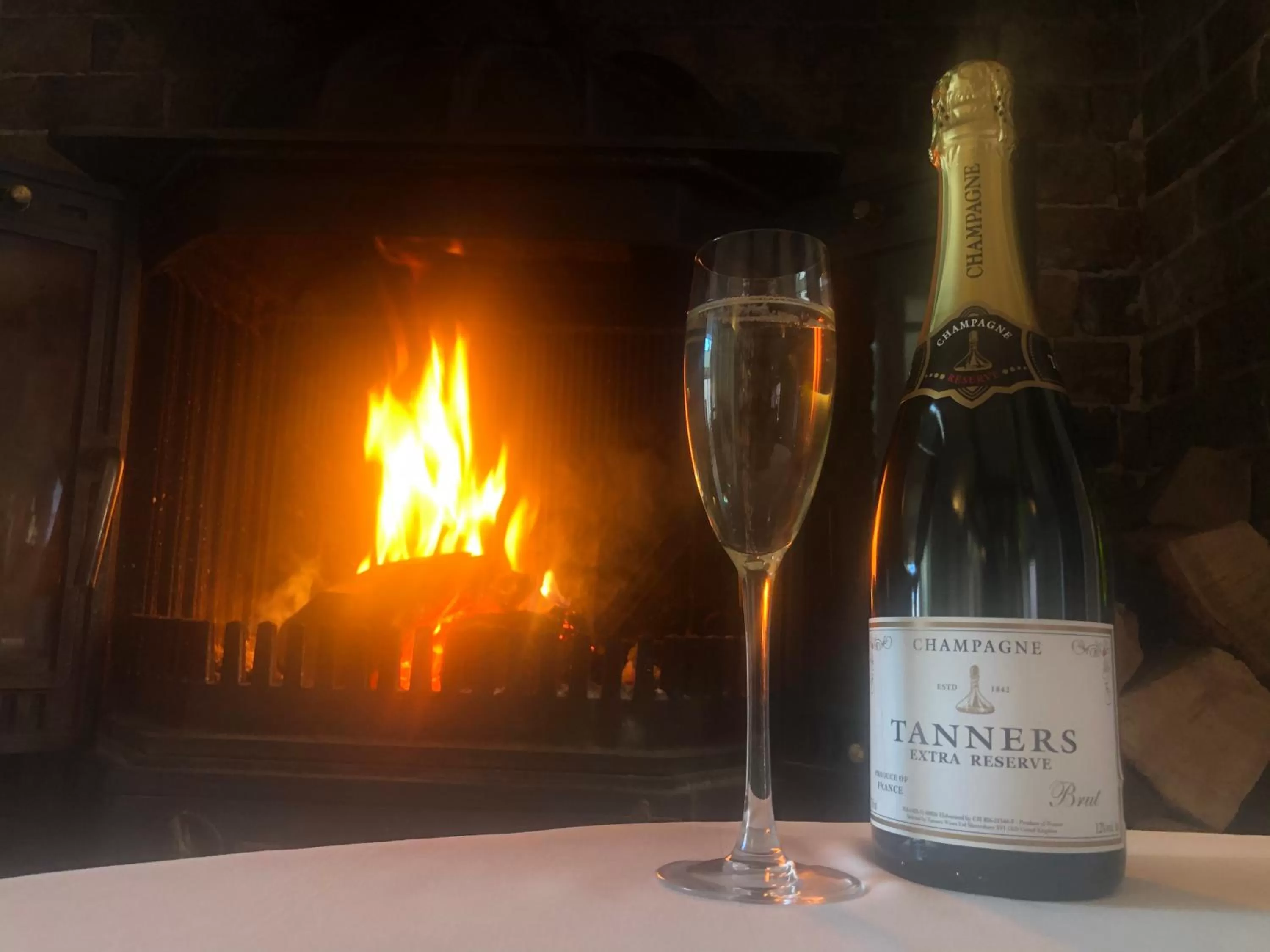 Drinks in The Raven Hotel