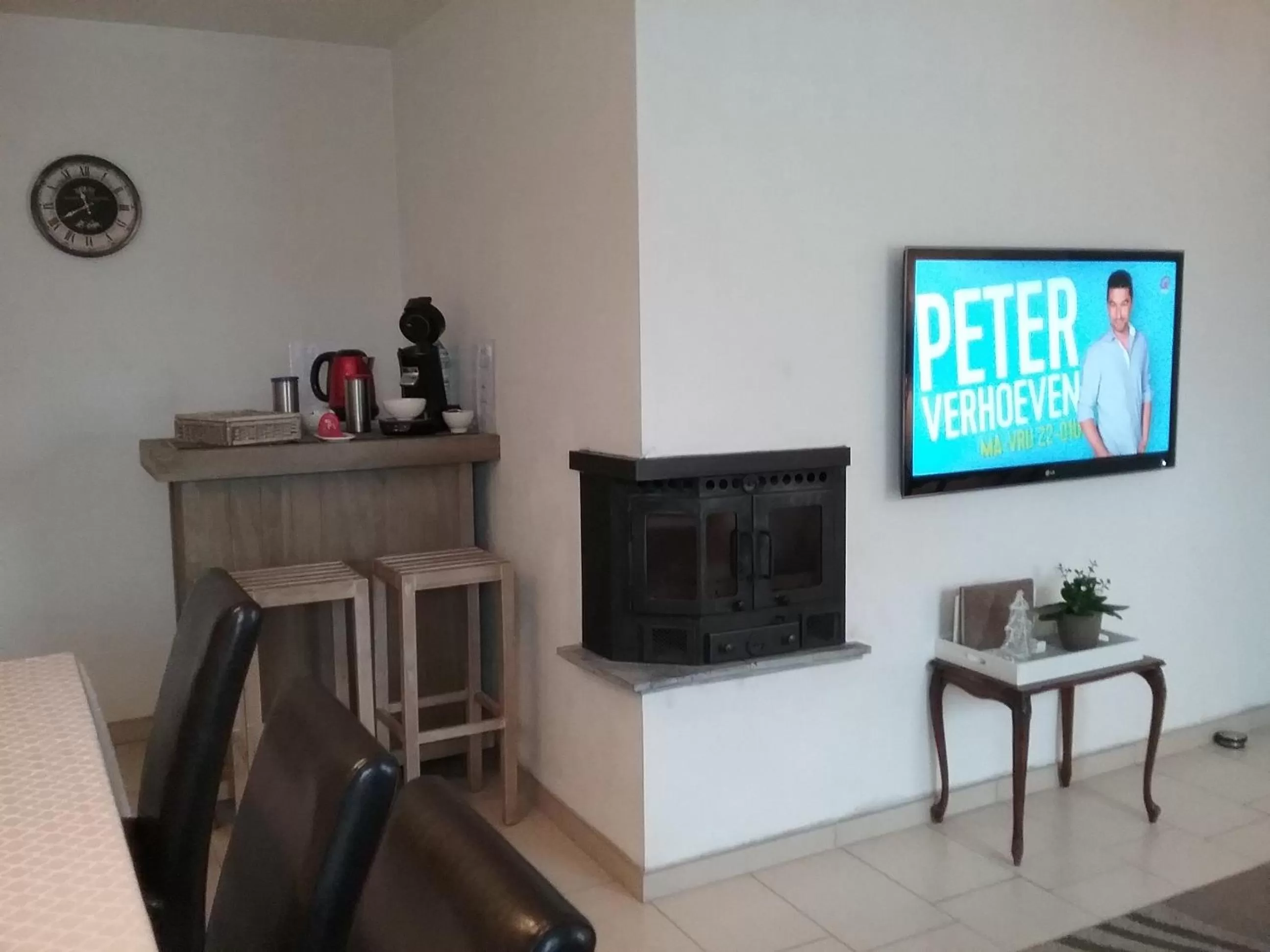 Winter, TV/Entertainment Center in B&B 't Hemelbedje