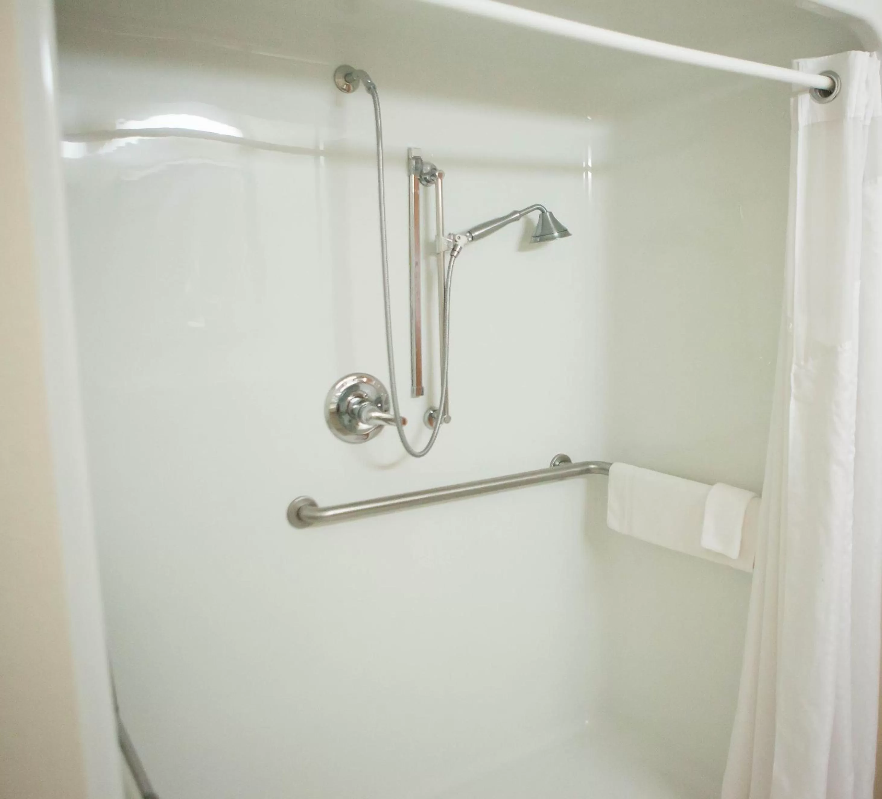Shower in Holiday Inn Express Hotel Howe / Sturgis by IHG