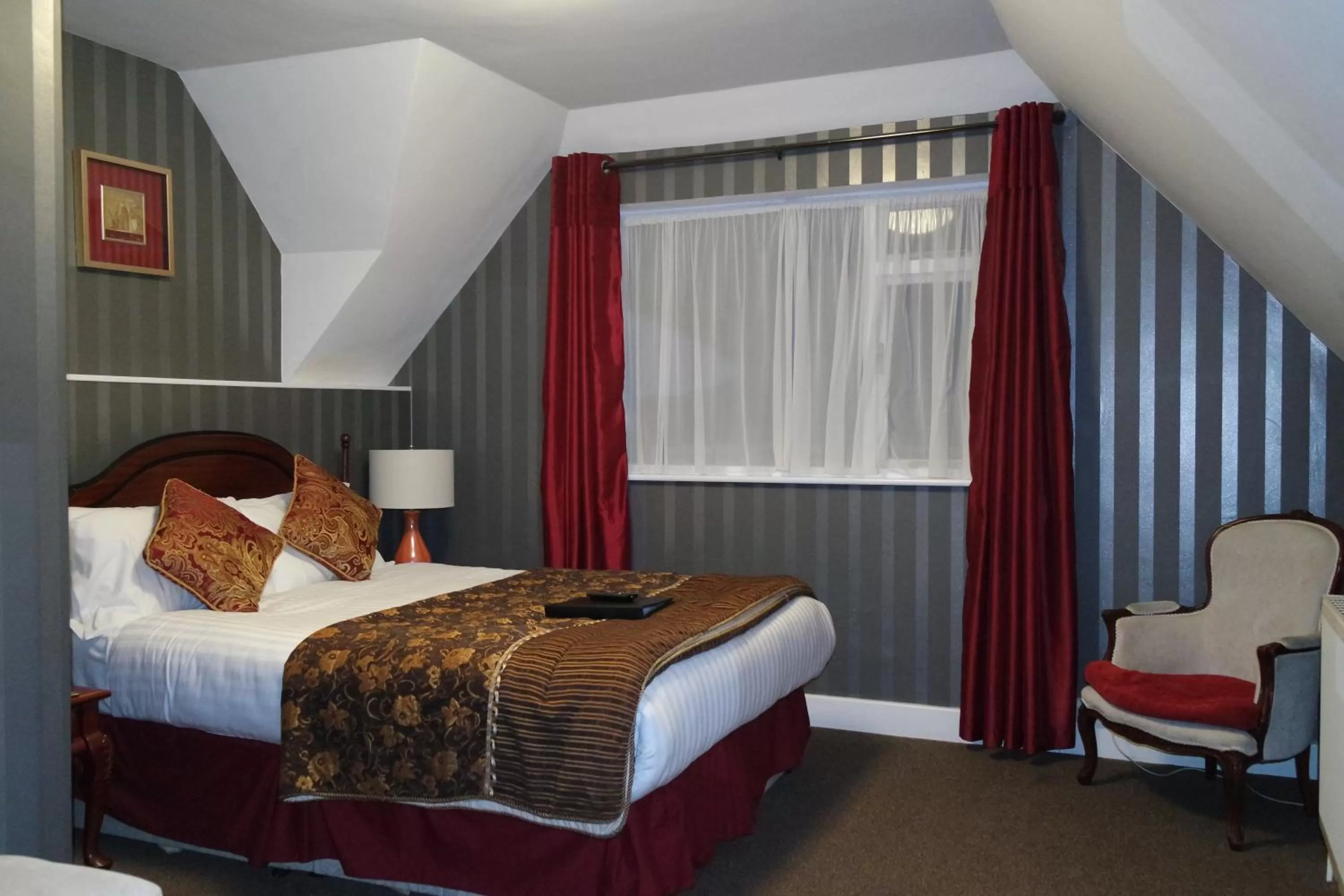 Bed in Gable End Hotel