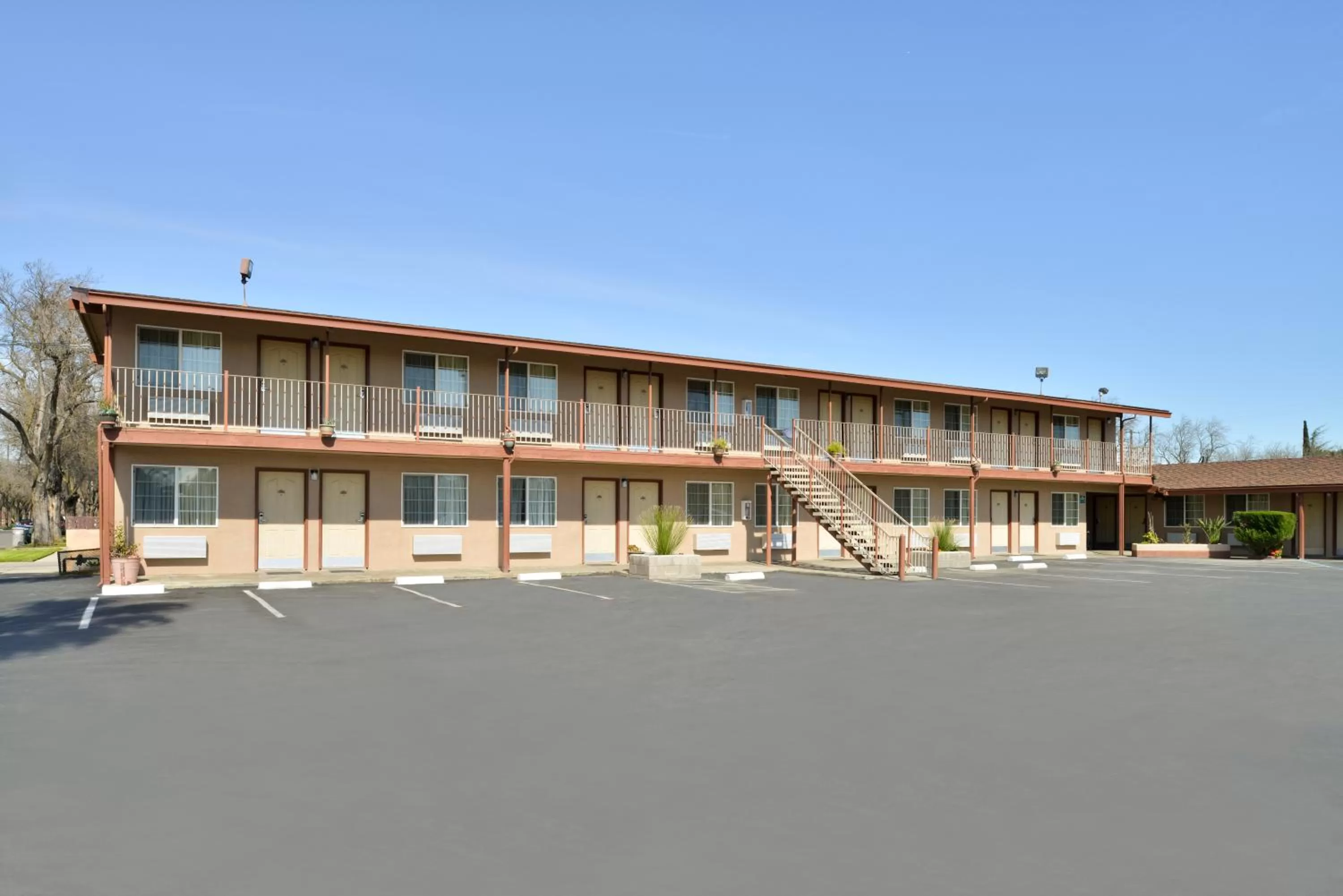 Facade/entrance in Americas Best Value Inn Los Banos