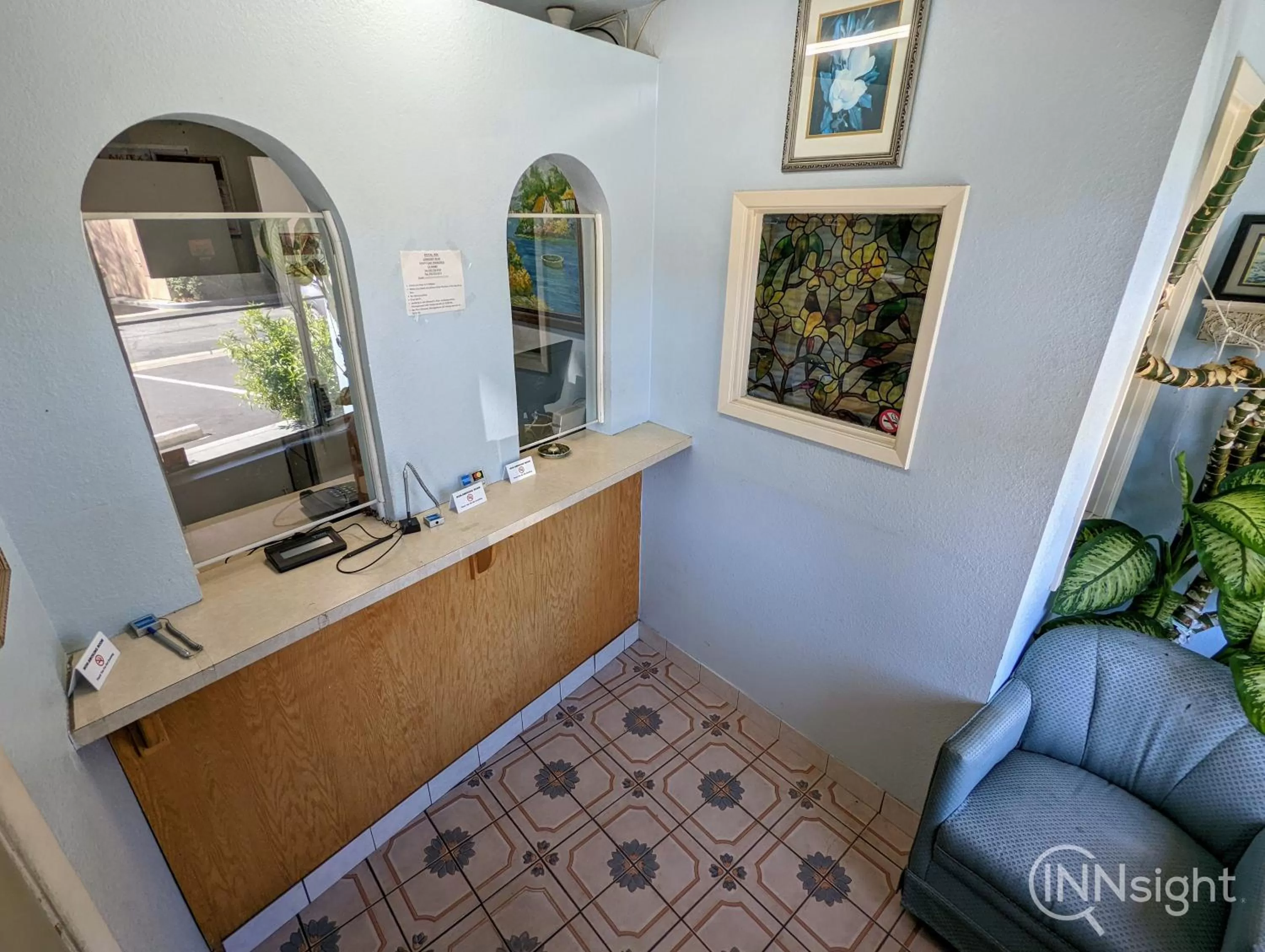 Lobby or reception in Royal Inn