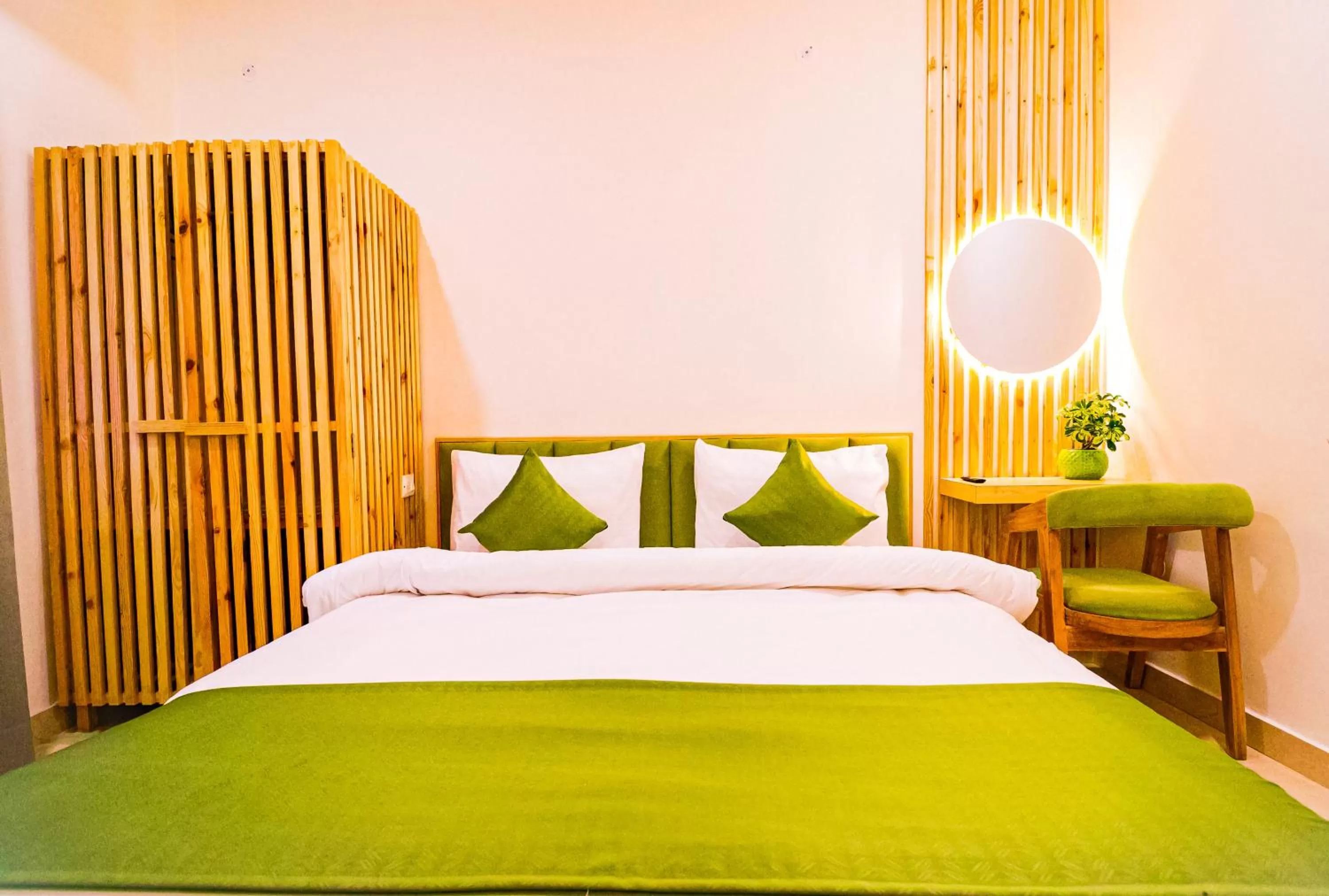 Photo of the whole room, Bed in Around Stays Rishikesh, Tapovan