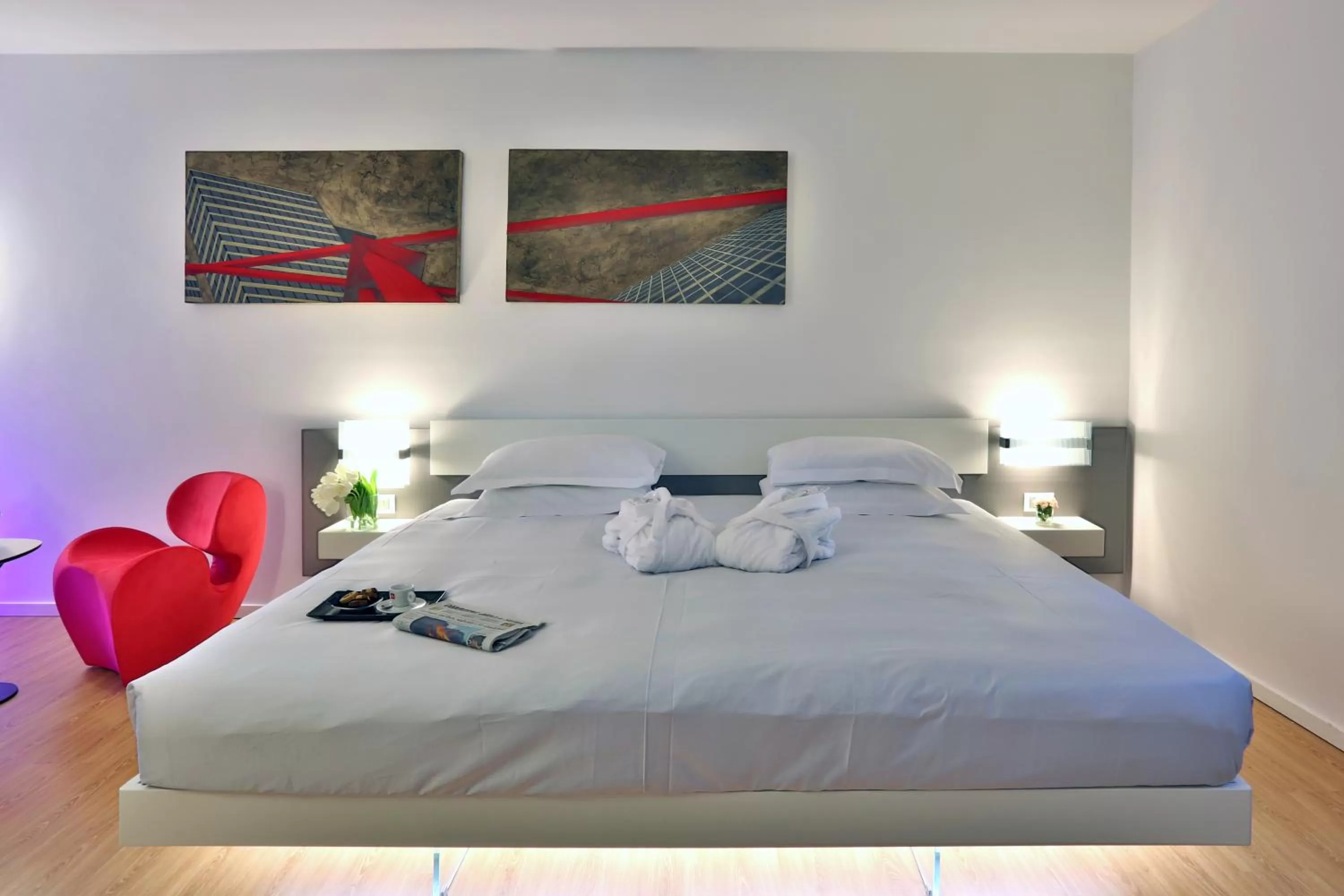 Photo of the whole room, Bed in Urban Hotel Design