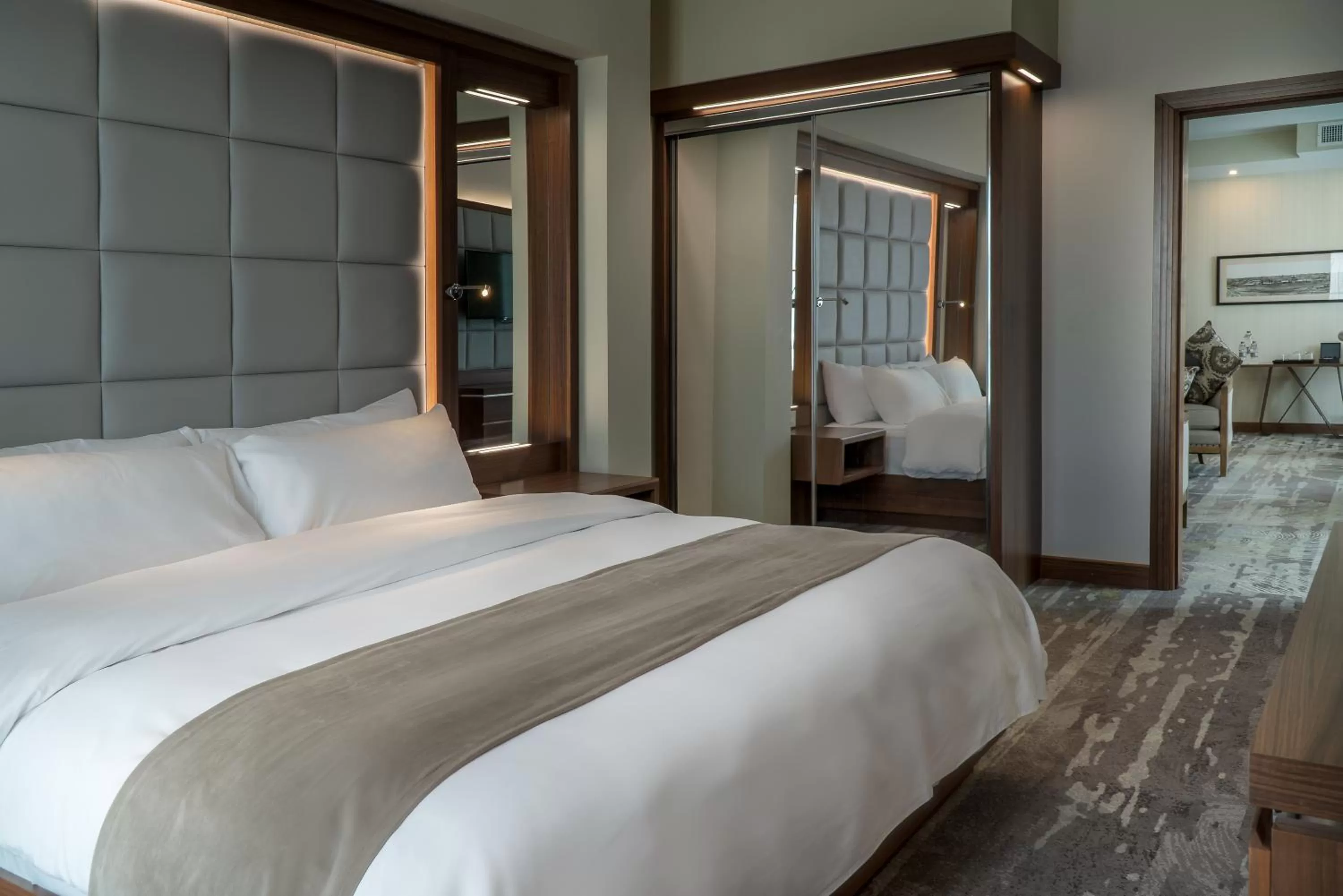 Photo of the whole room, Bed in Landmark Amman Hotel & Conference Center