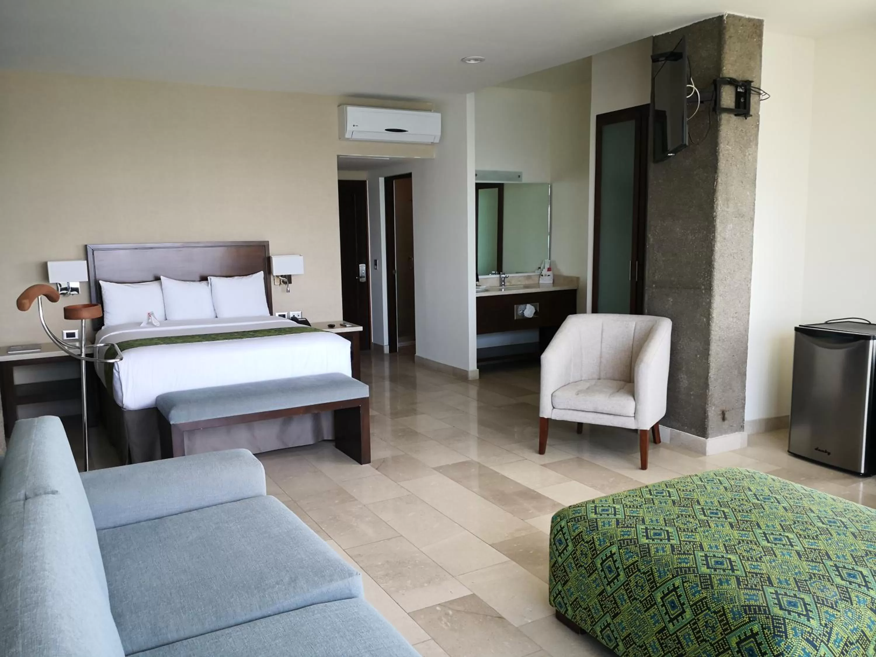 Bed in Seven Crown La Paz Malecon