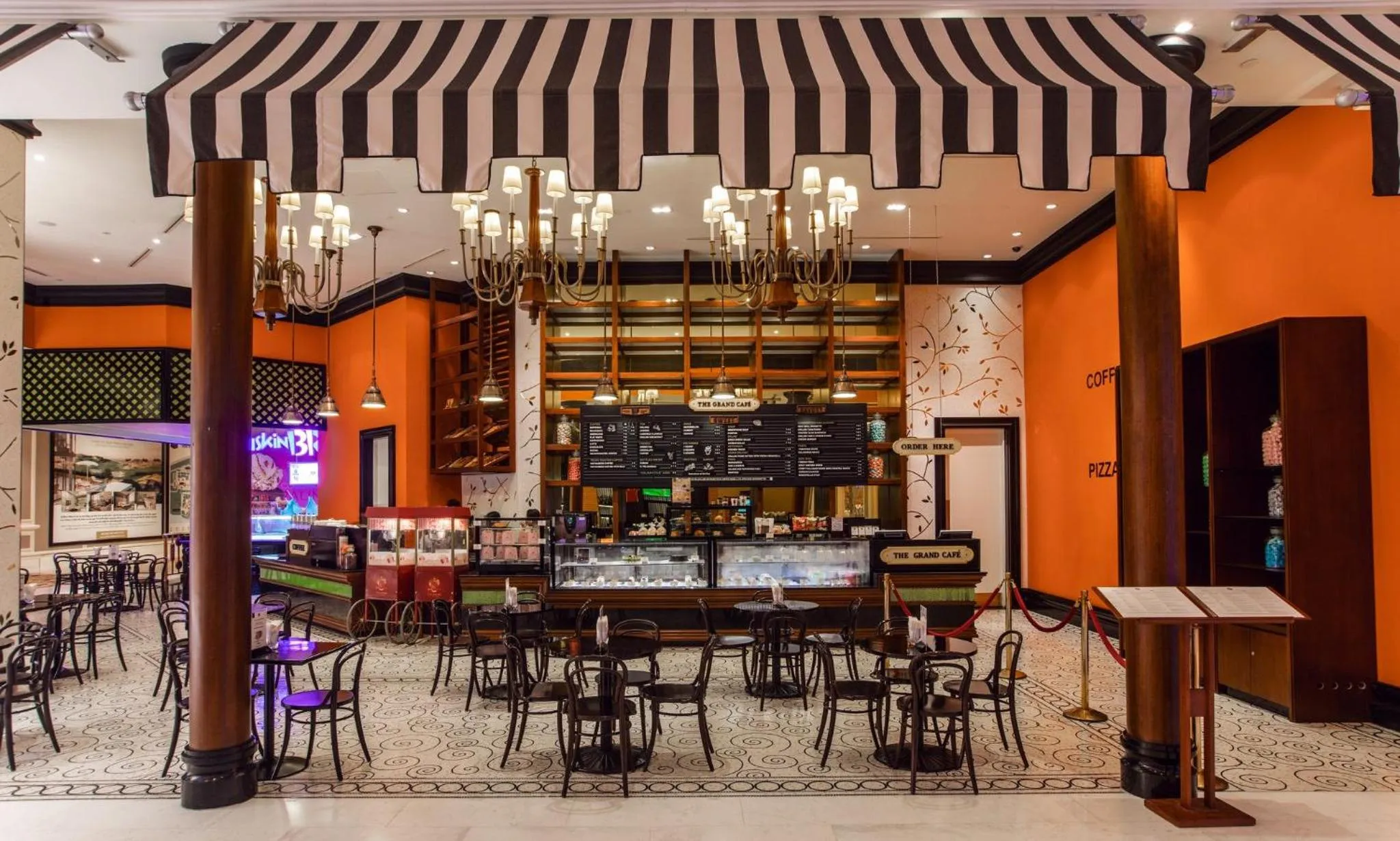 Restaurant/places to eat in InterContinental Grand Ho Tram