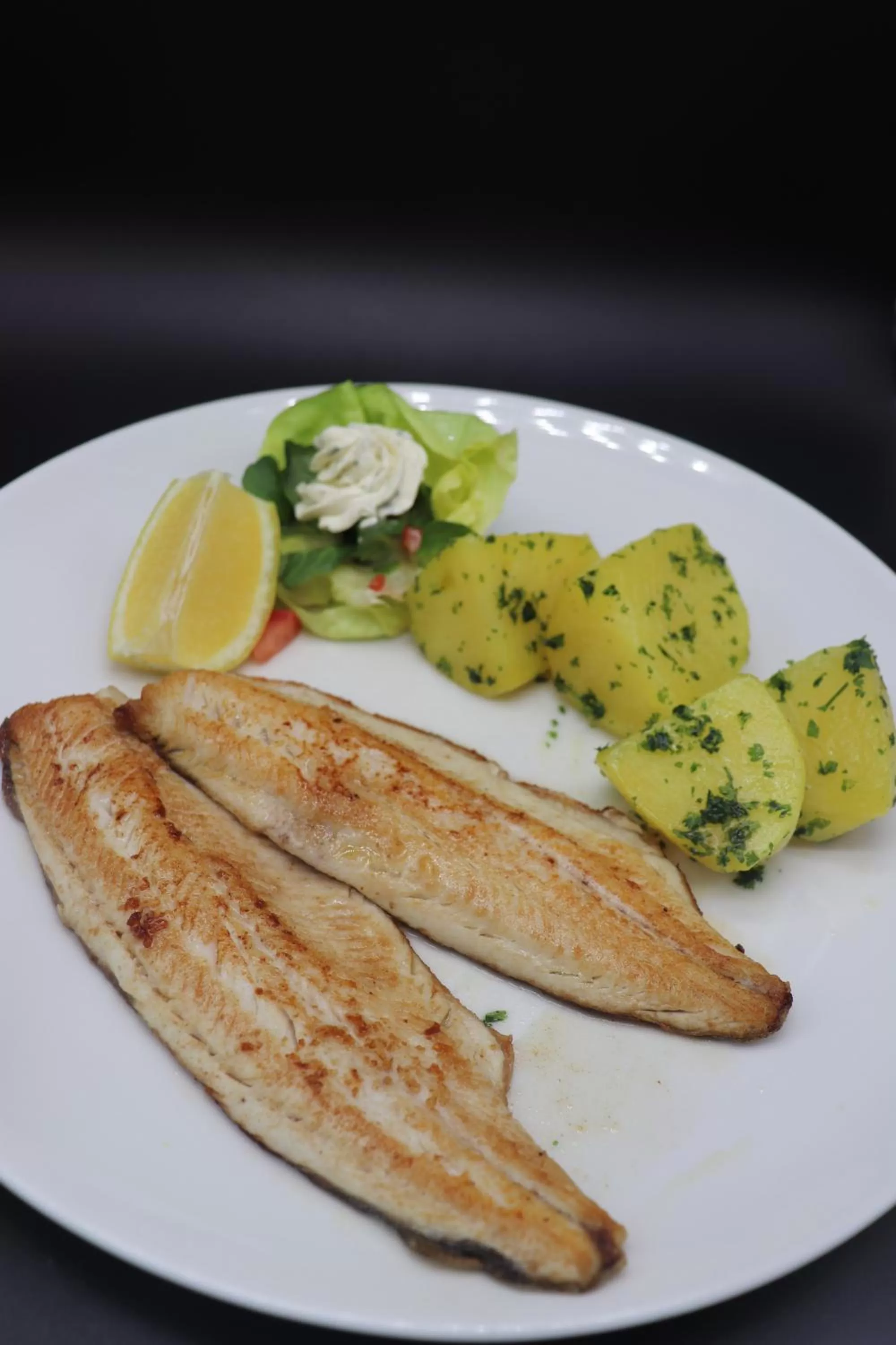 Food and drinks in Hotel Krone