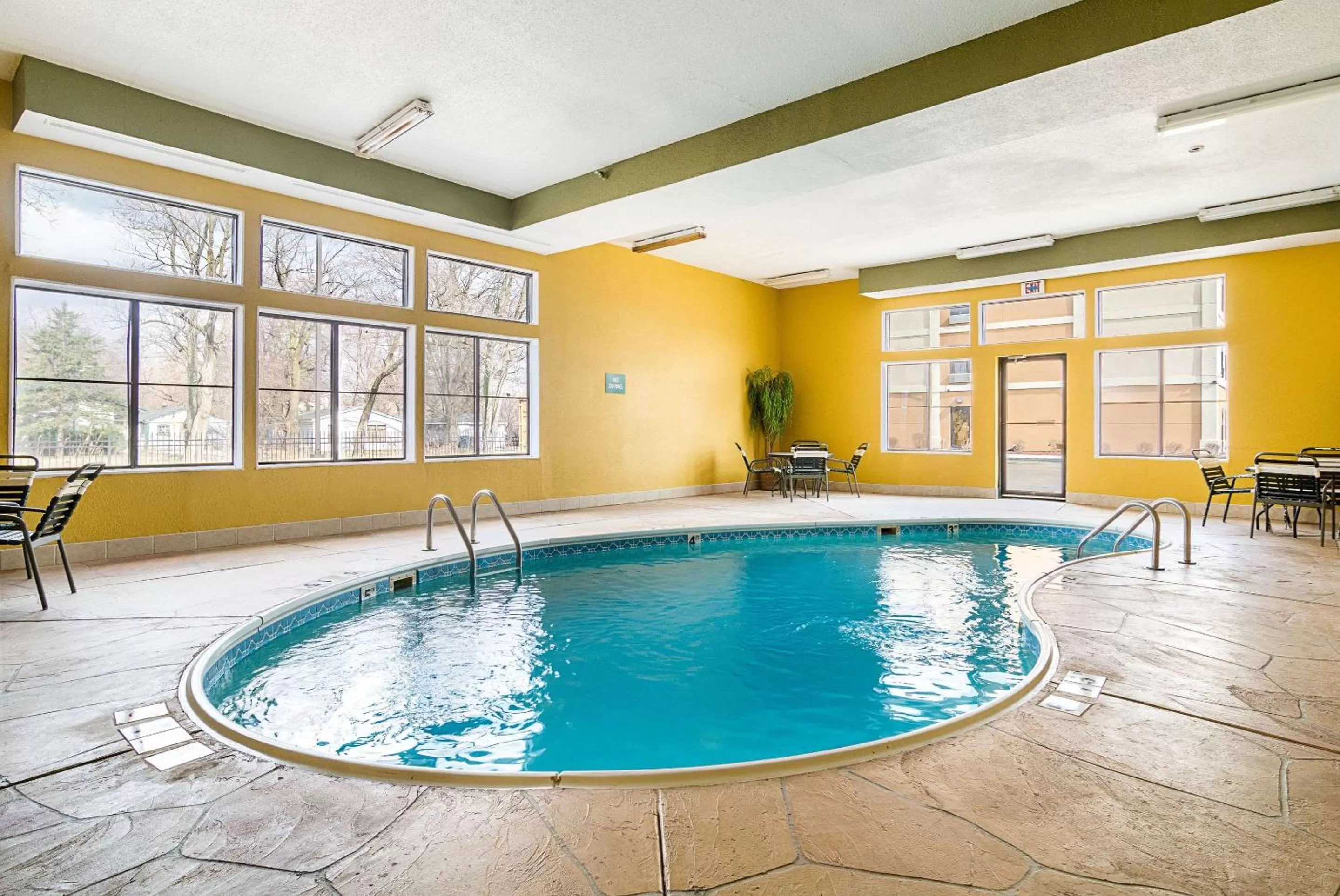 On site in Quality Inn & Suites Harvey - Chicago Southland