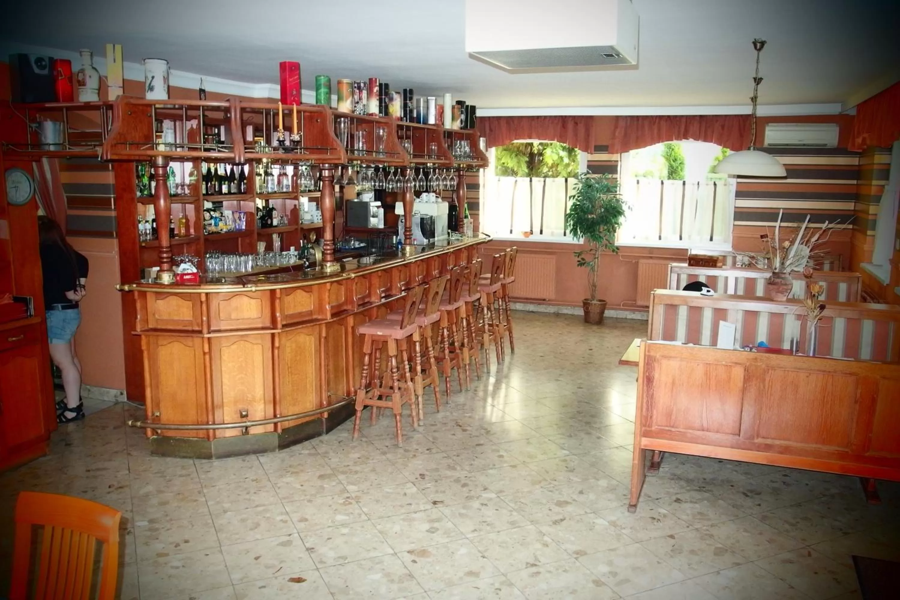 Food and drinks, Lounge/Bar in Romantik Étterem - Panzió