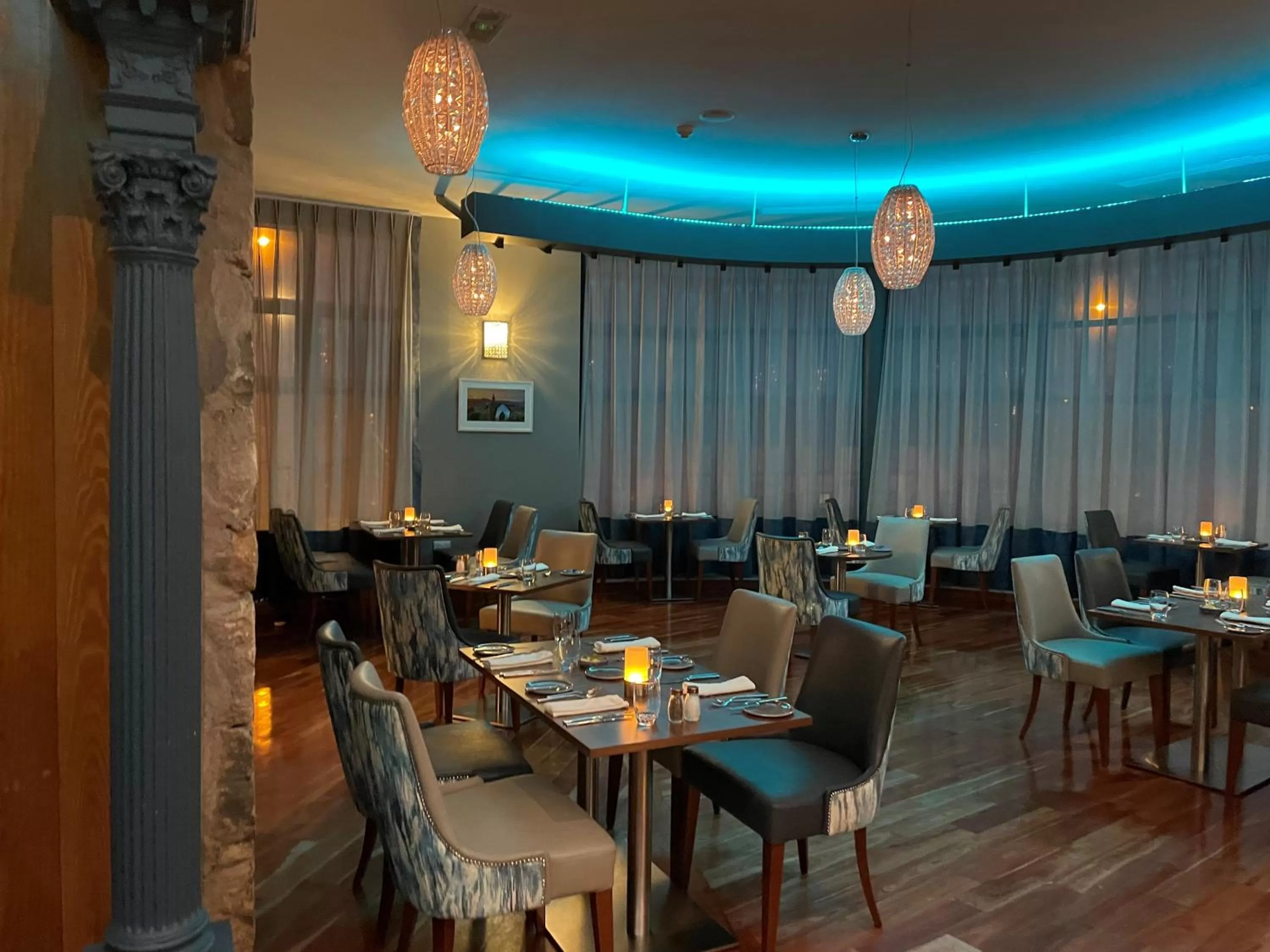 Restaurant/places to eat in Carrigaline Court Hotel & Leisure Centre