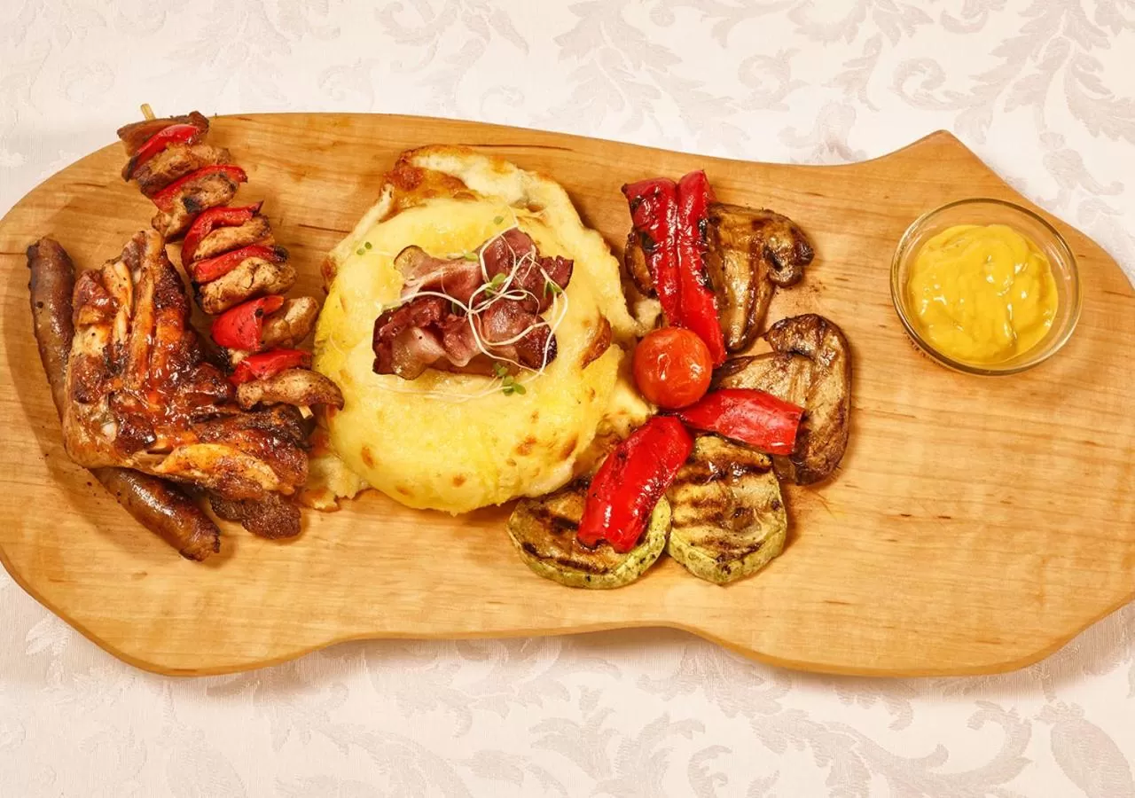 Food in MyContinental Suceava