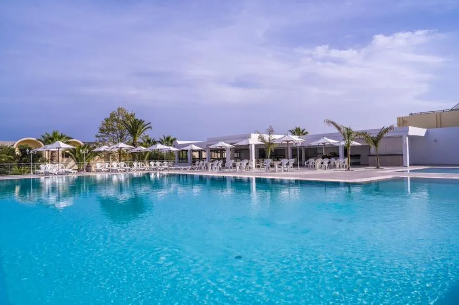 Swimming pool in Dar Khayam