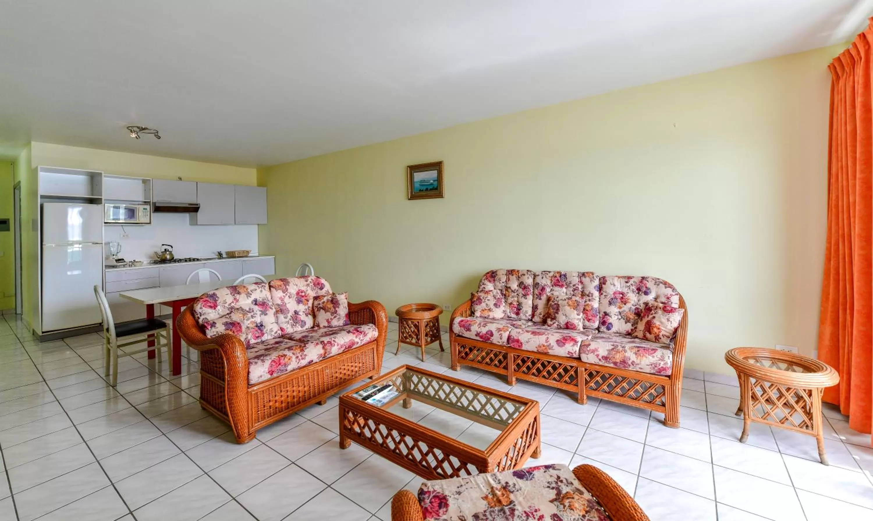 Kitchen or kitchenette in Heritage Hotel