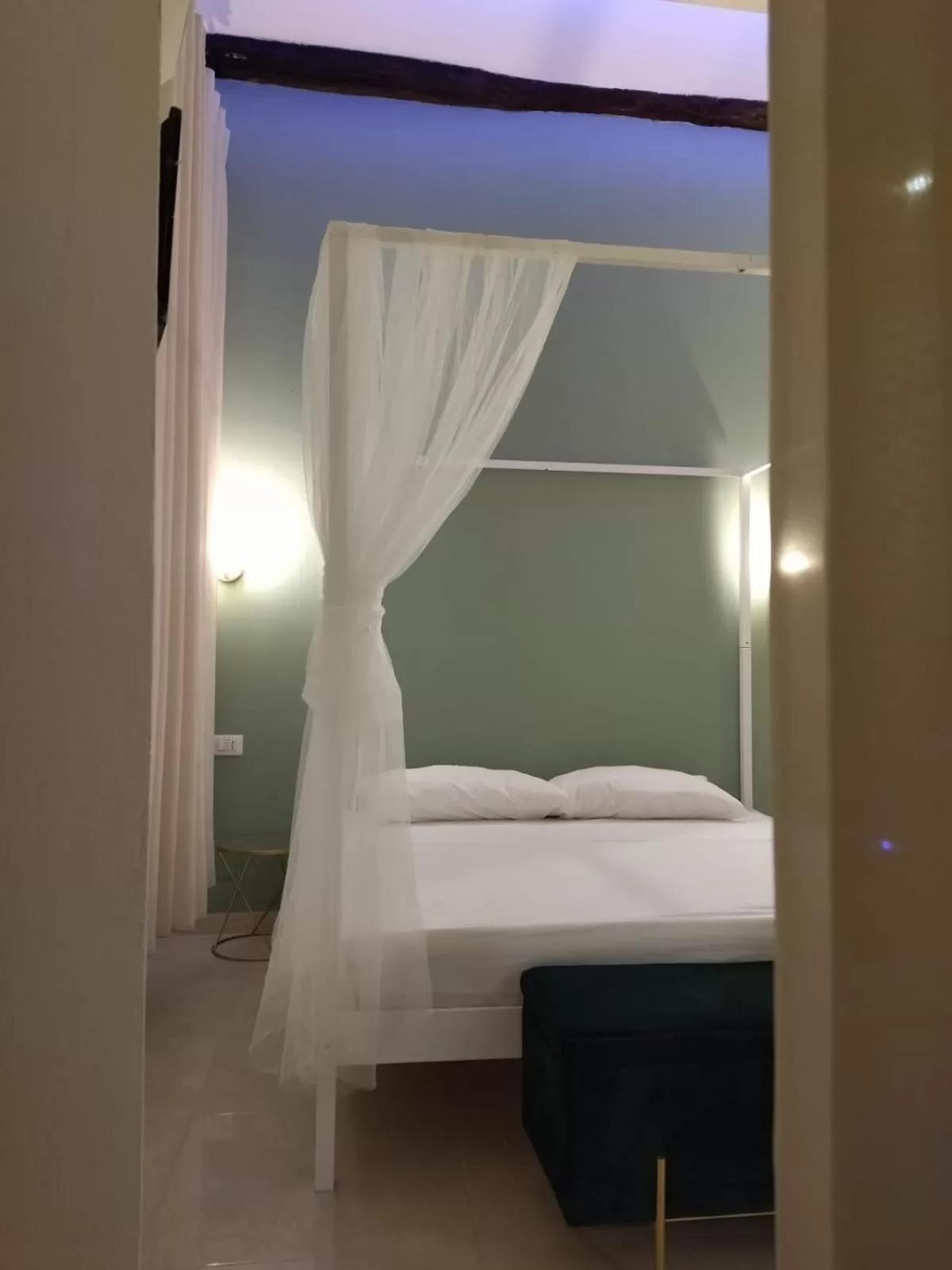 Bed in RELAIS TORRE GLORIA