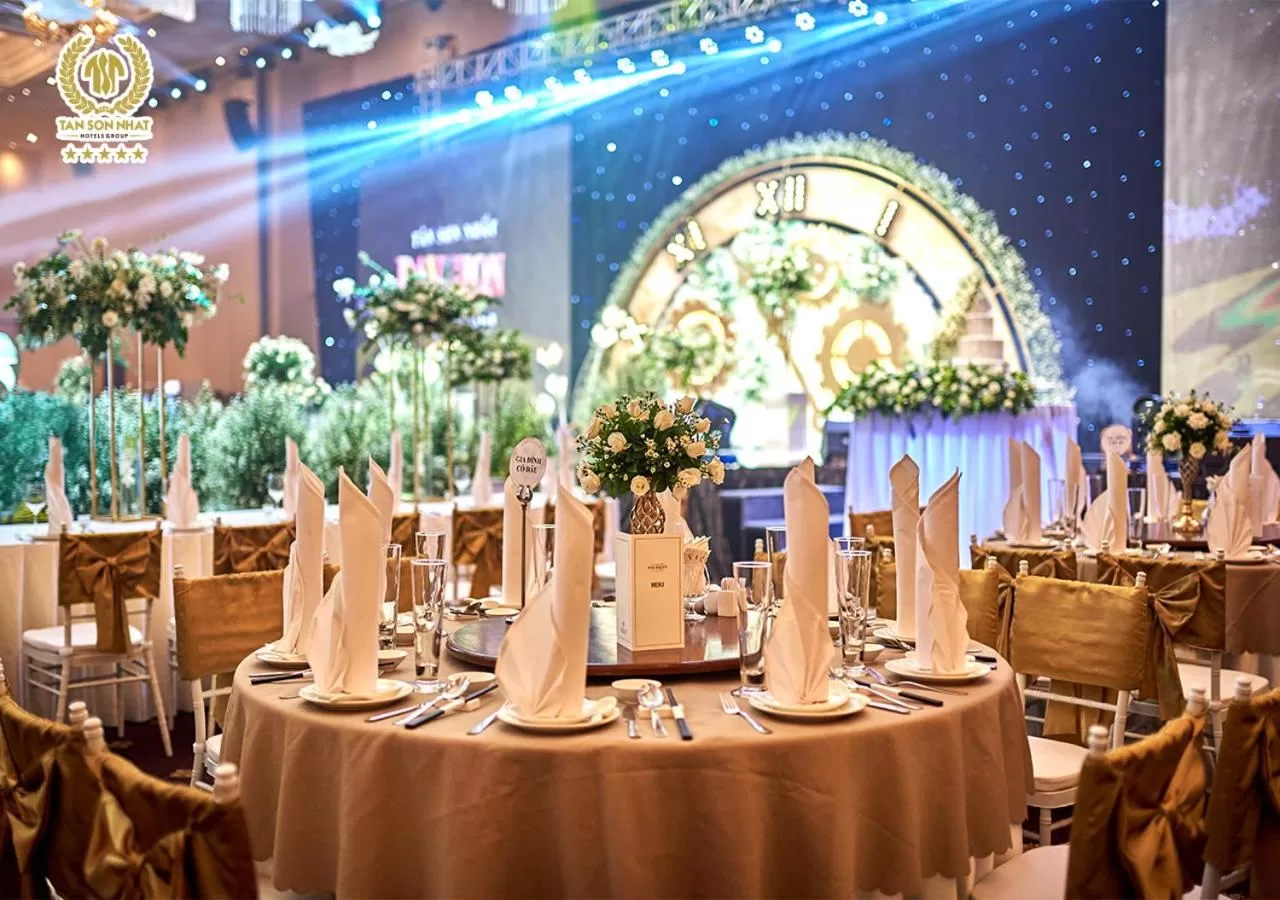 Meeting/conference room in Tan Son Nhat Saigon Hotel