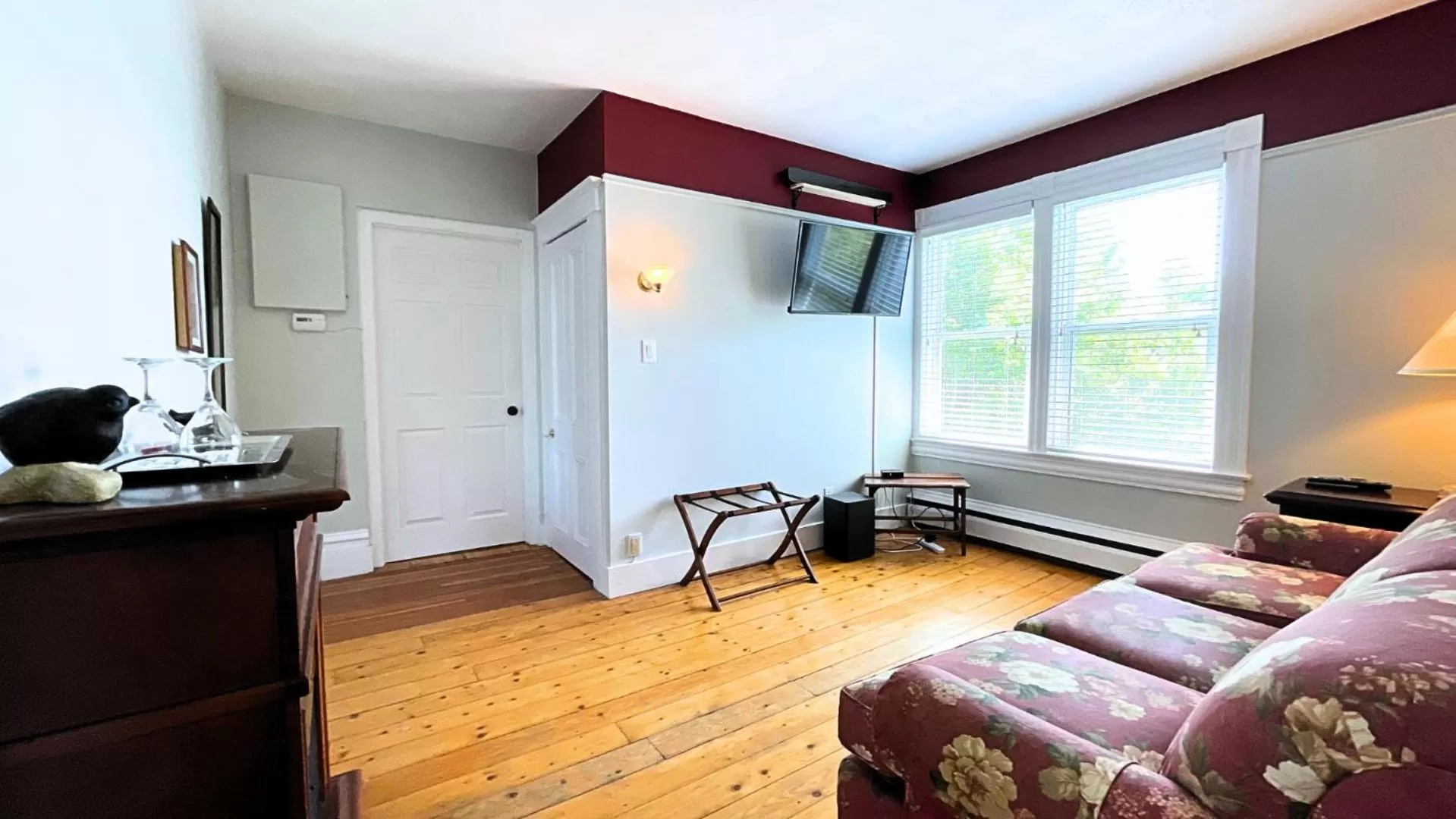 TV and multimedia, Seating Area in BNB Maison Drew