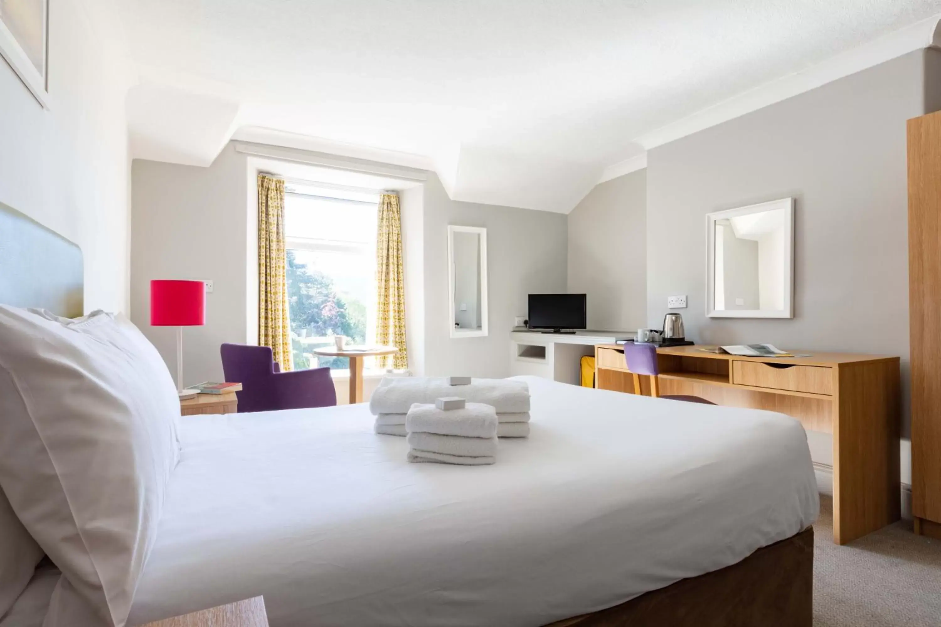 Double Room with Lake View in The Derwentwater Hotel Double Room with Lake View in The Derwentwater Hotel