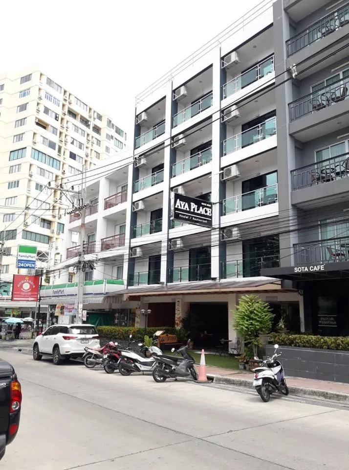 Facade/entrance in Aya Place