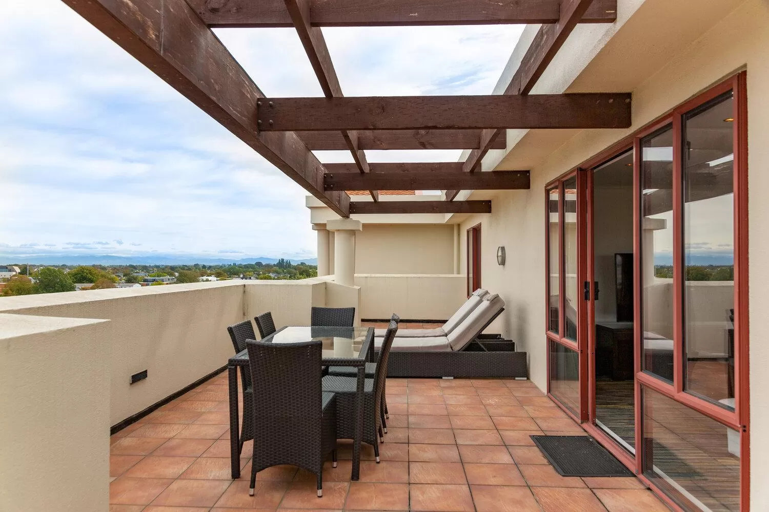 Balcony/Terrace in Fino Hotel & Suites