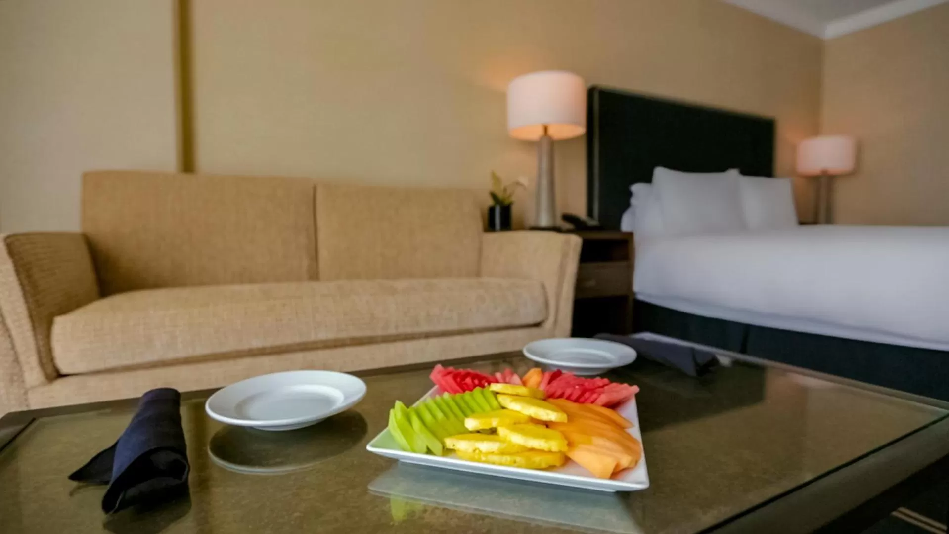 Food, Bed in Grand Hotel