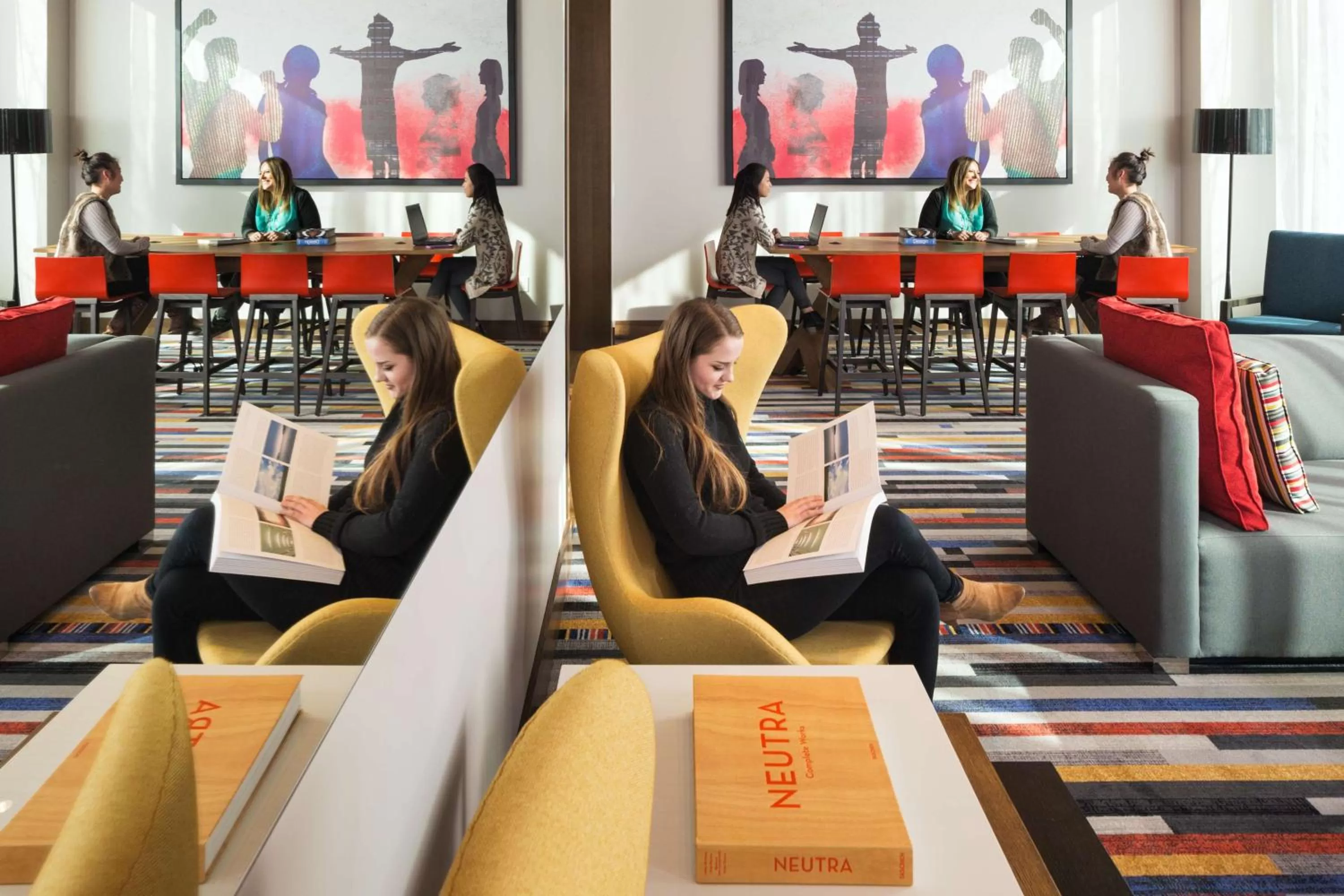 Lounge or bar in Hyatt Regency Bloomington - Minneapolis