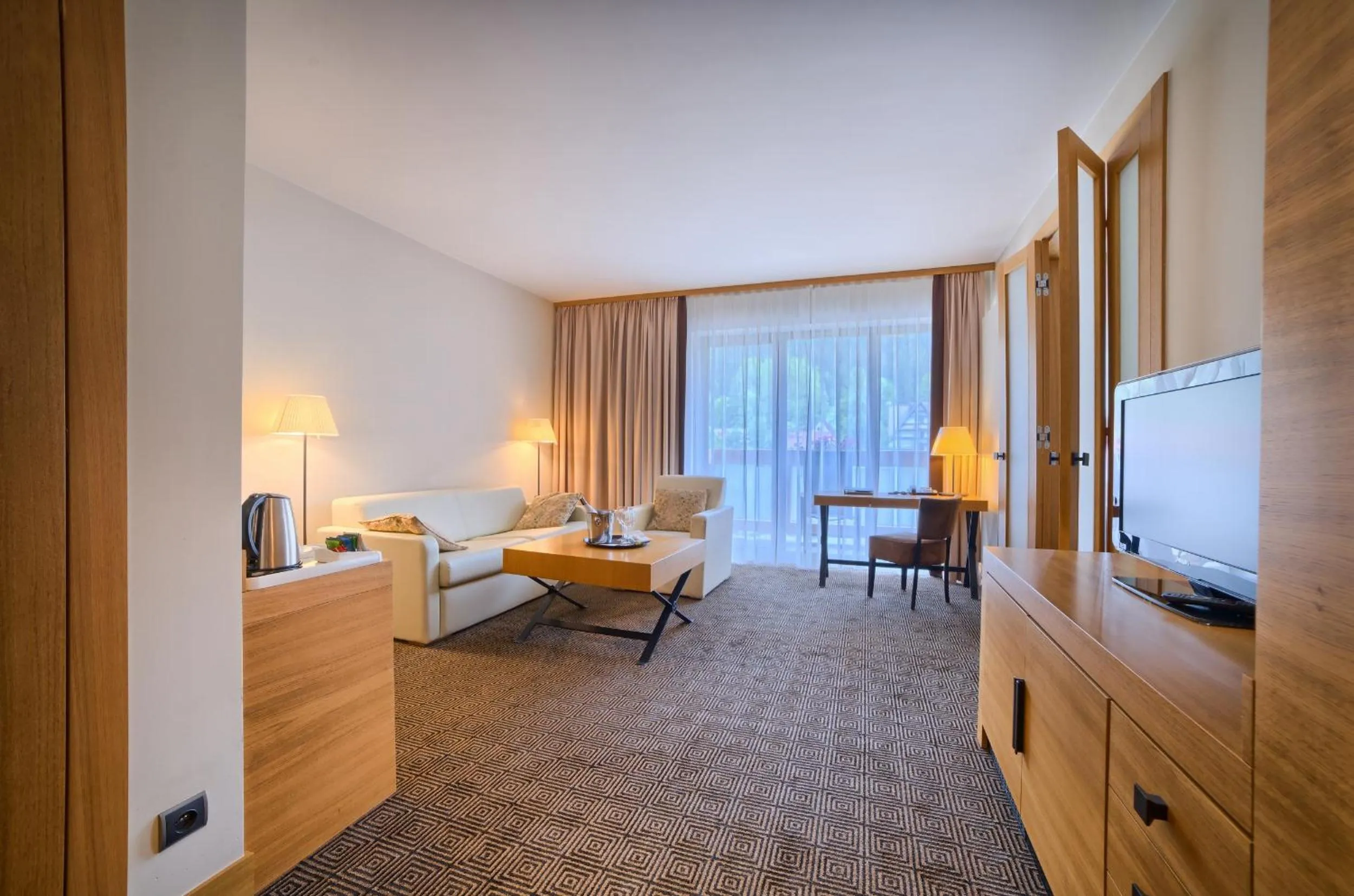 Seating area, Bed in Grand Nosalowy Dwór