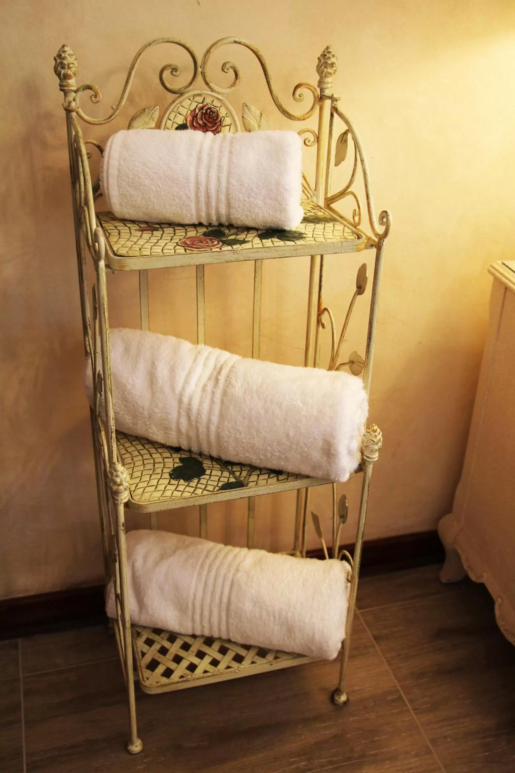 Bed in Victoria Manor