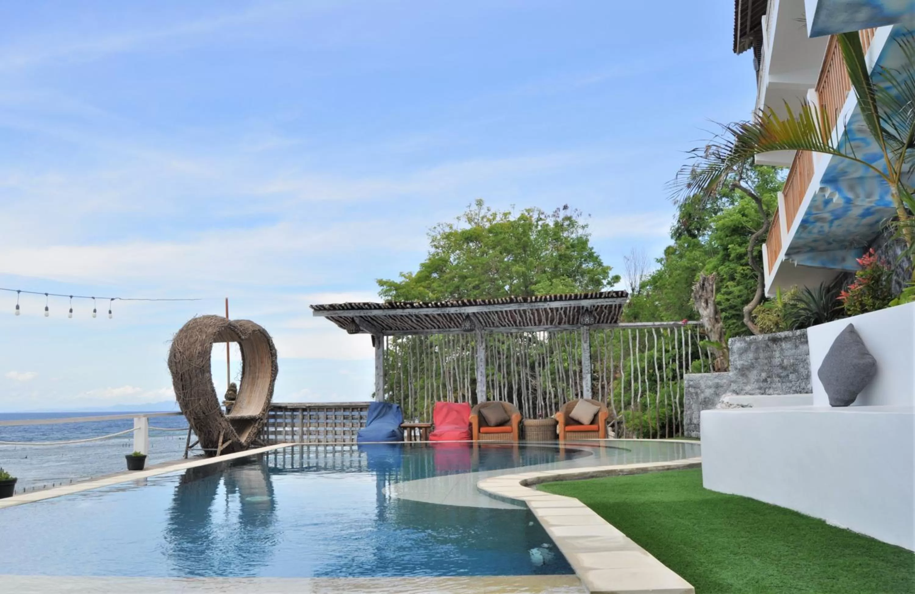 Restaurant/places to eat in SUITE OCEAN BLUE