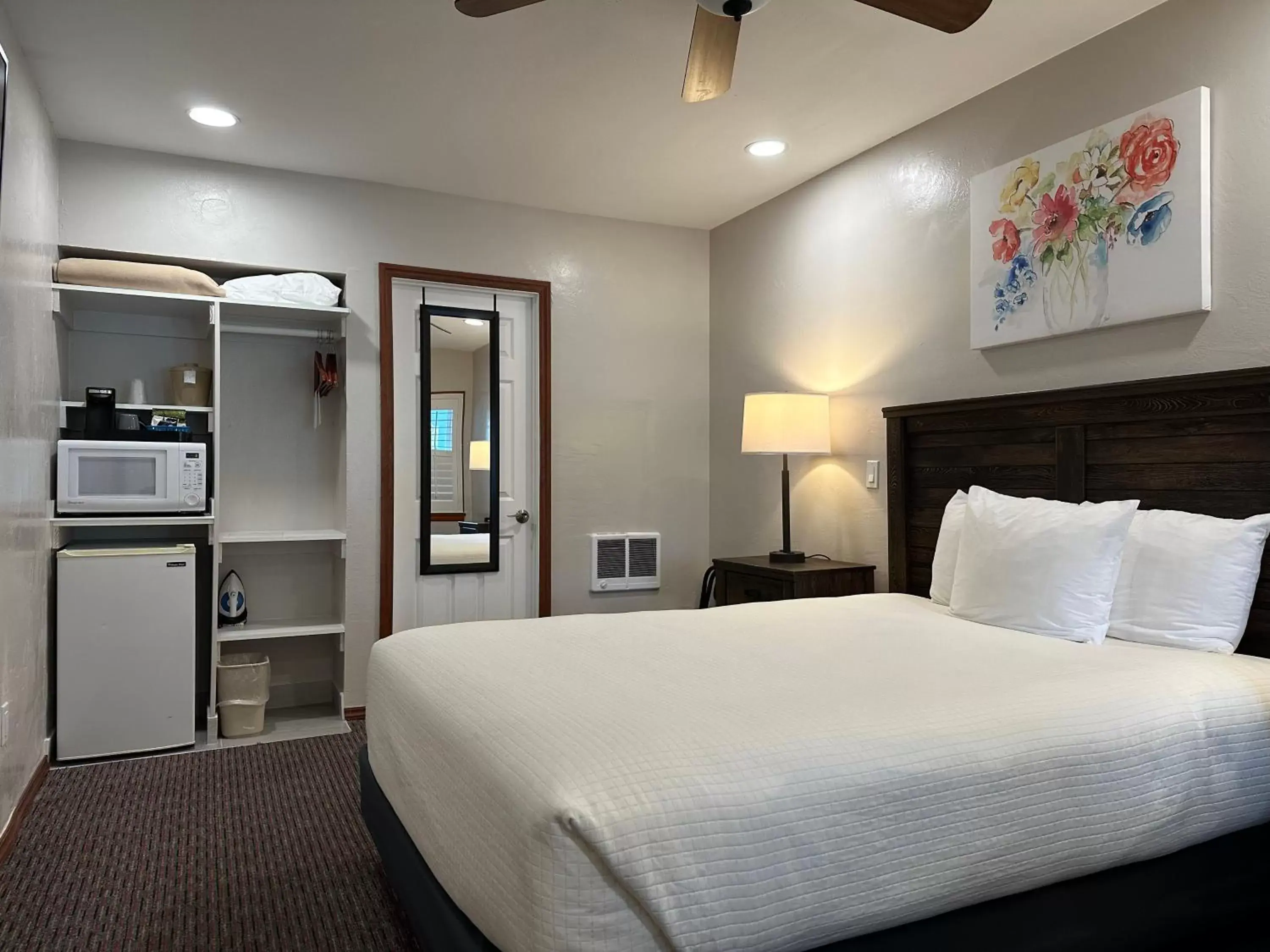 Single Room in Bluebird Inn Single Room in Bluebird Inn