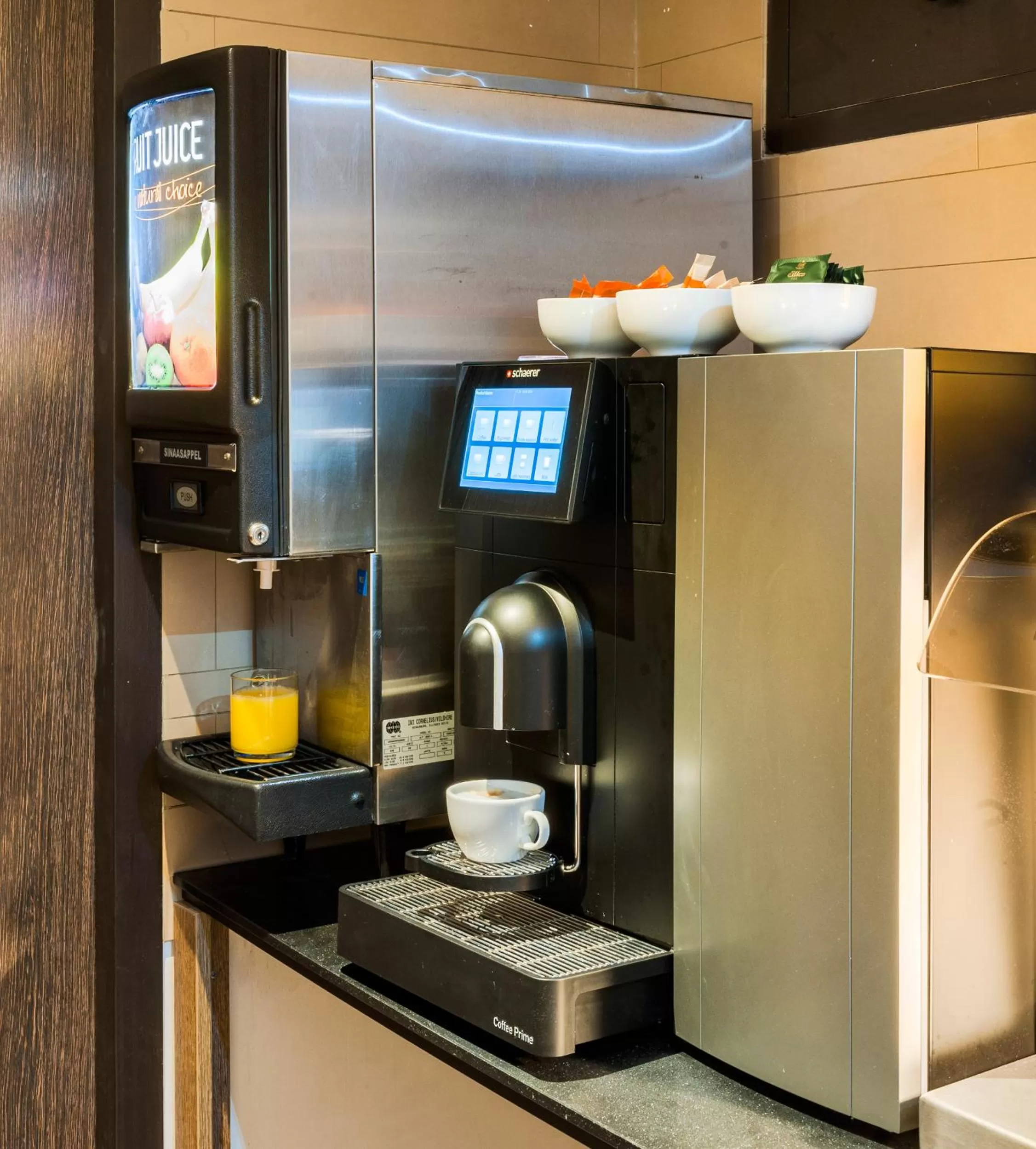 Non alcoholic drinks in The Alfred Hotel