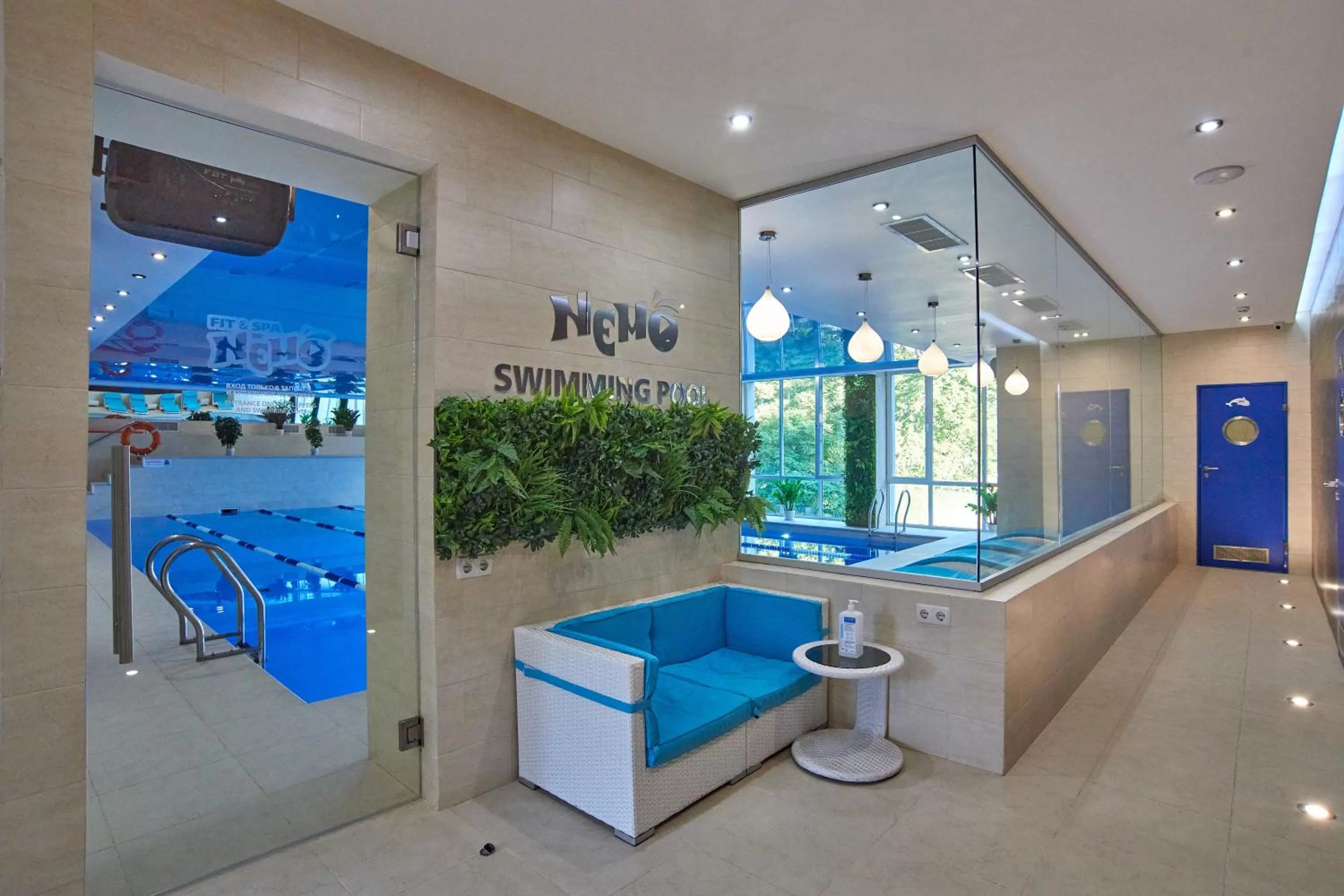 Bathroom, Lobby/Reception in Hotel & Spa NEMO with dolphins